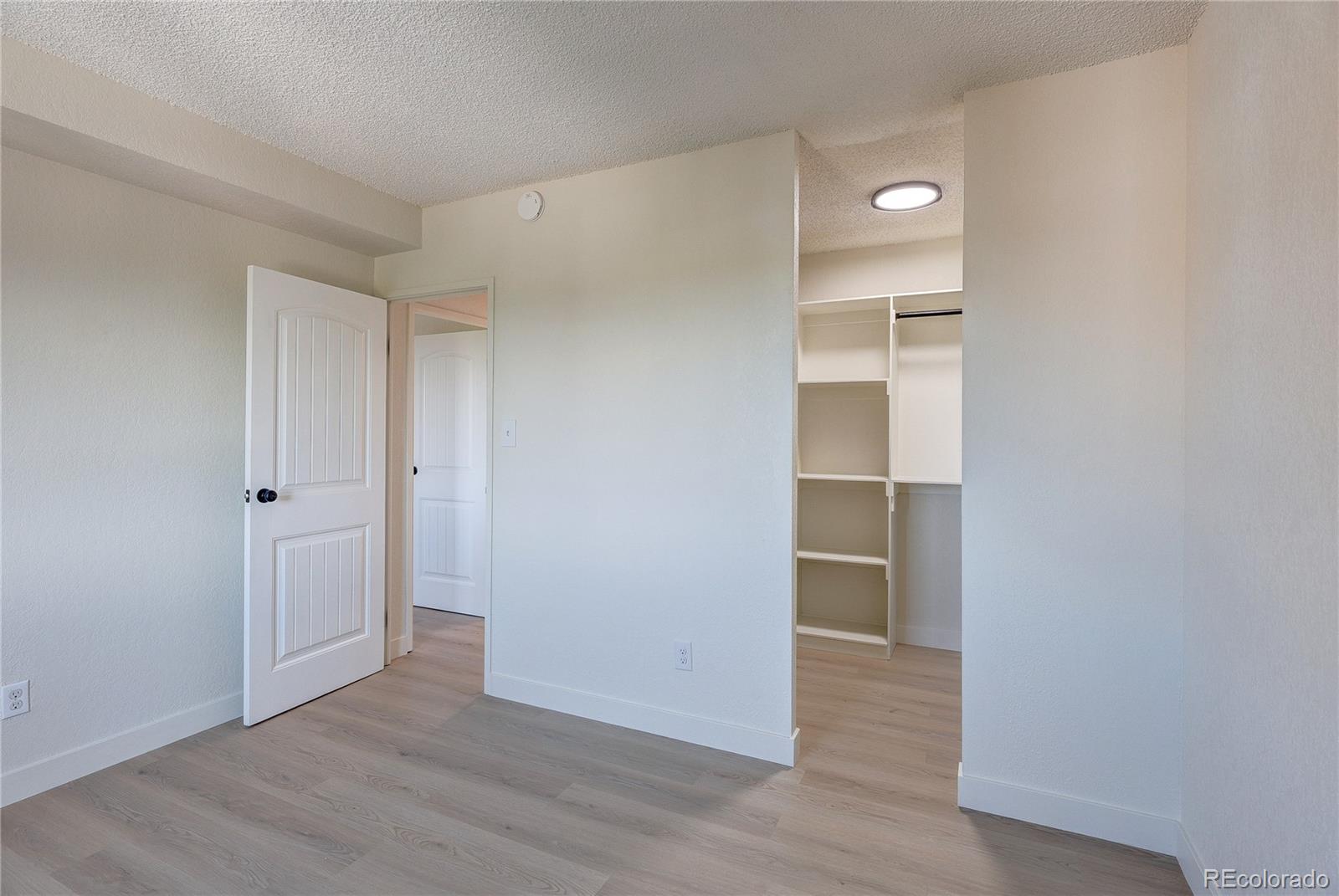 2880 S Locust Street Denver CO 80222