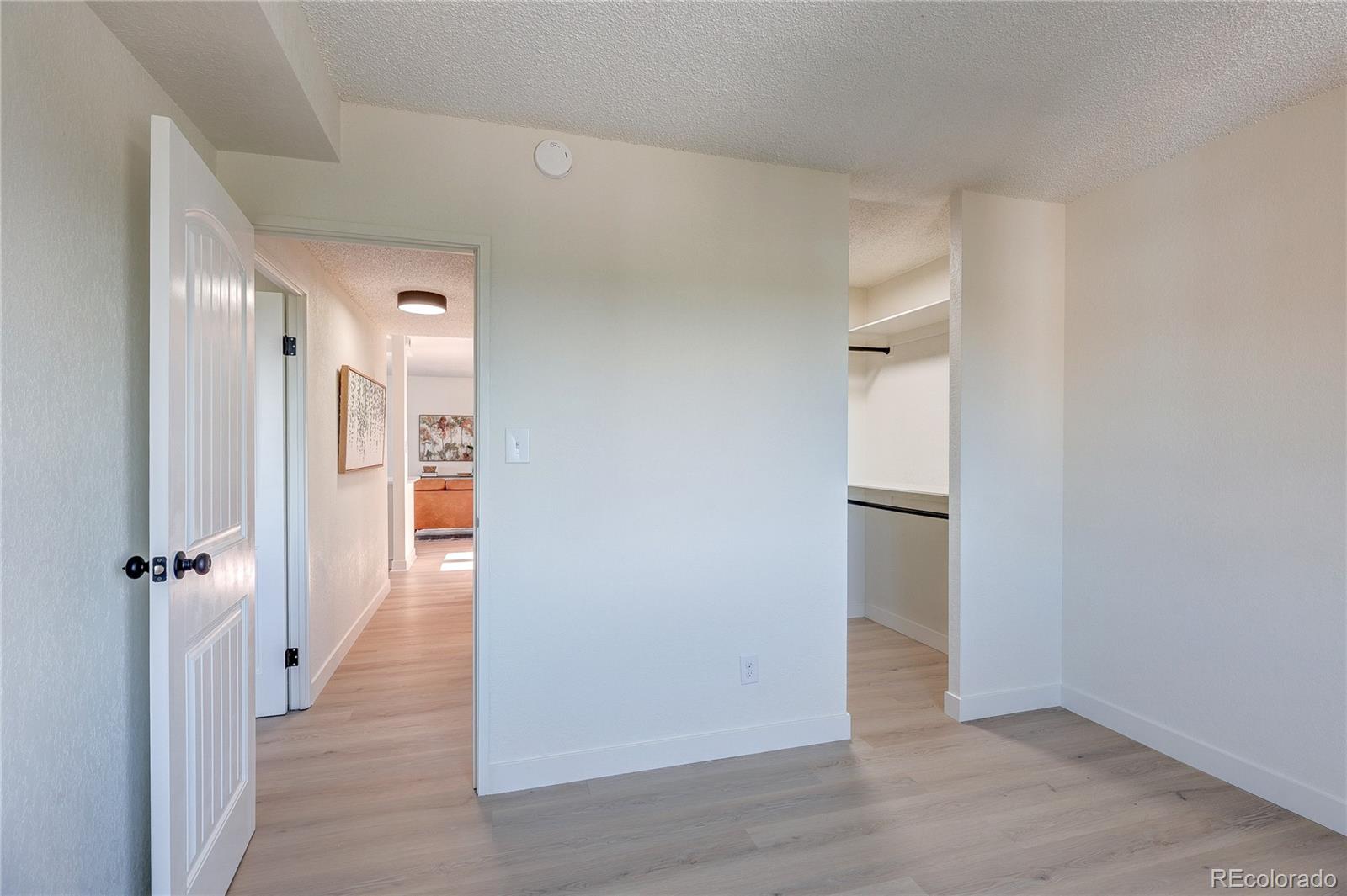 2880 S Locust Street Denver CO 80222