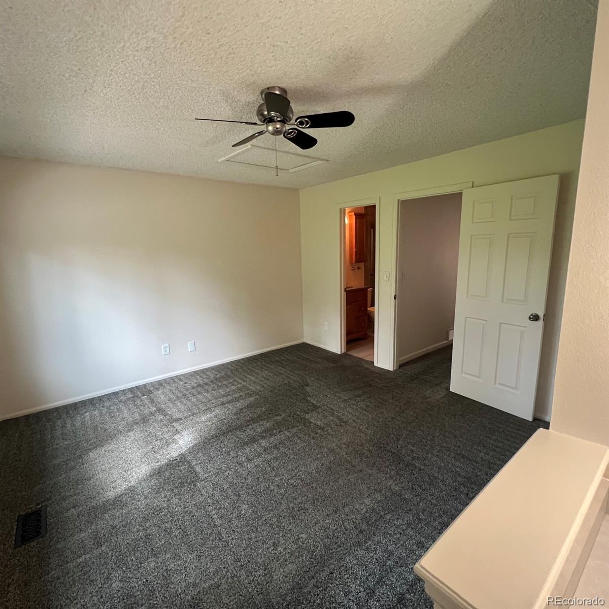 3521 S Kittredge Street Aurora CO 80013