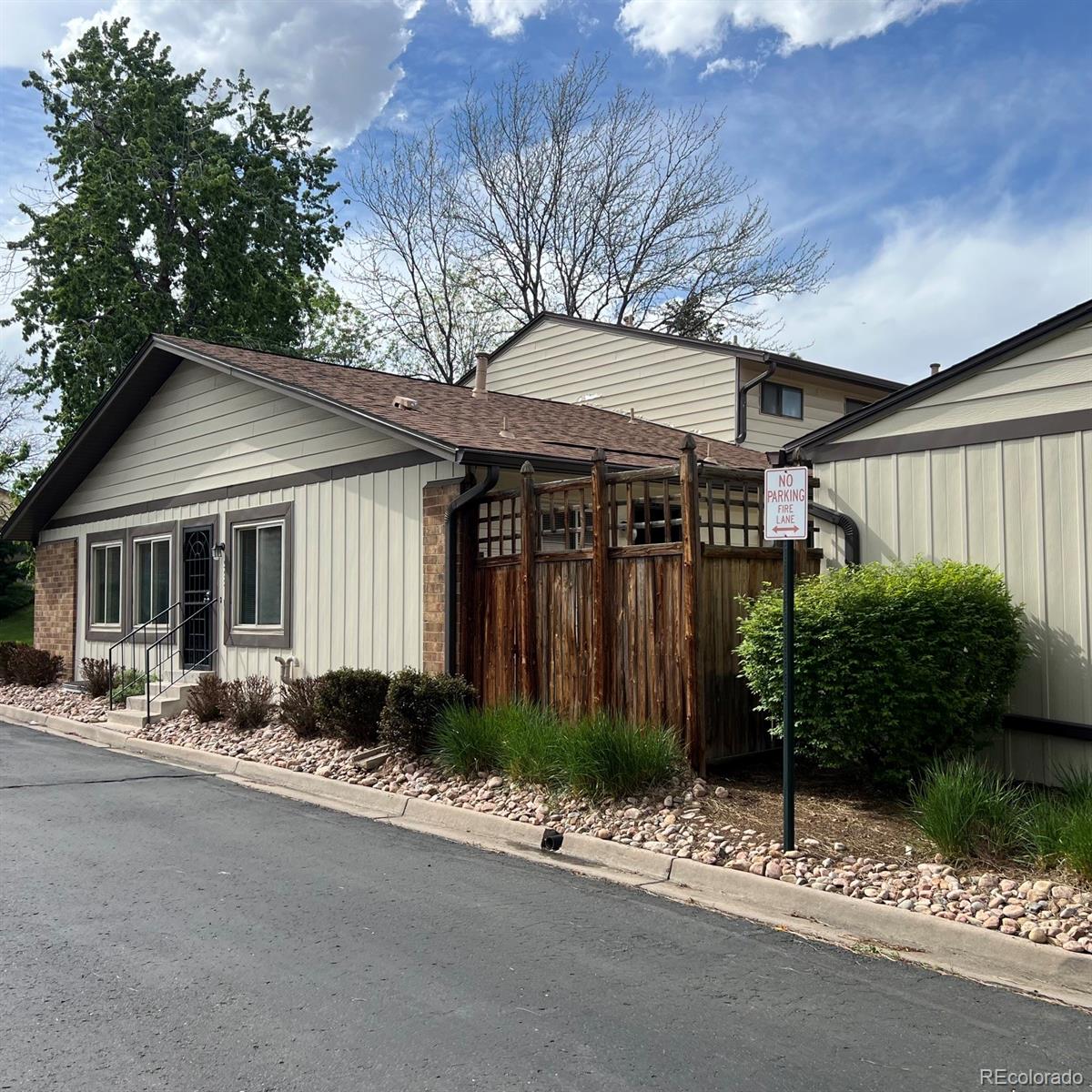 3521 S Kittredge Street Aurora CO 80013