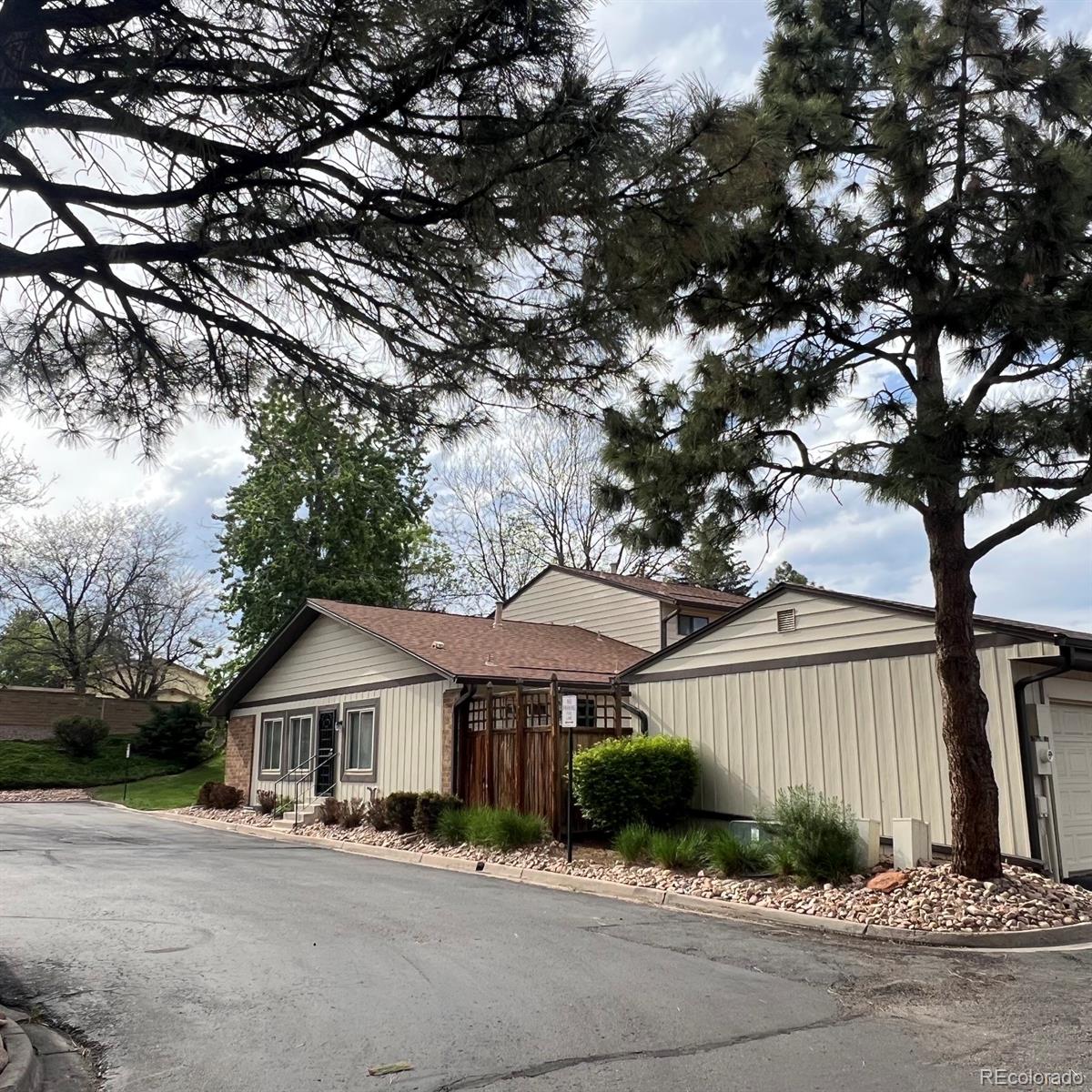 3521 S Kittredge Street Aurora CO 80013