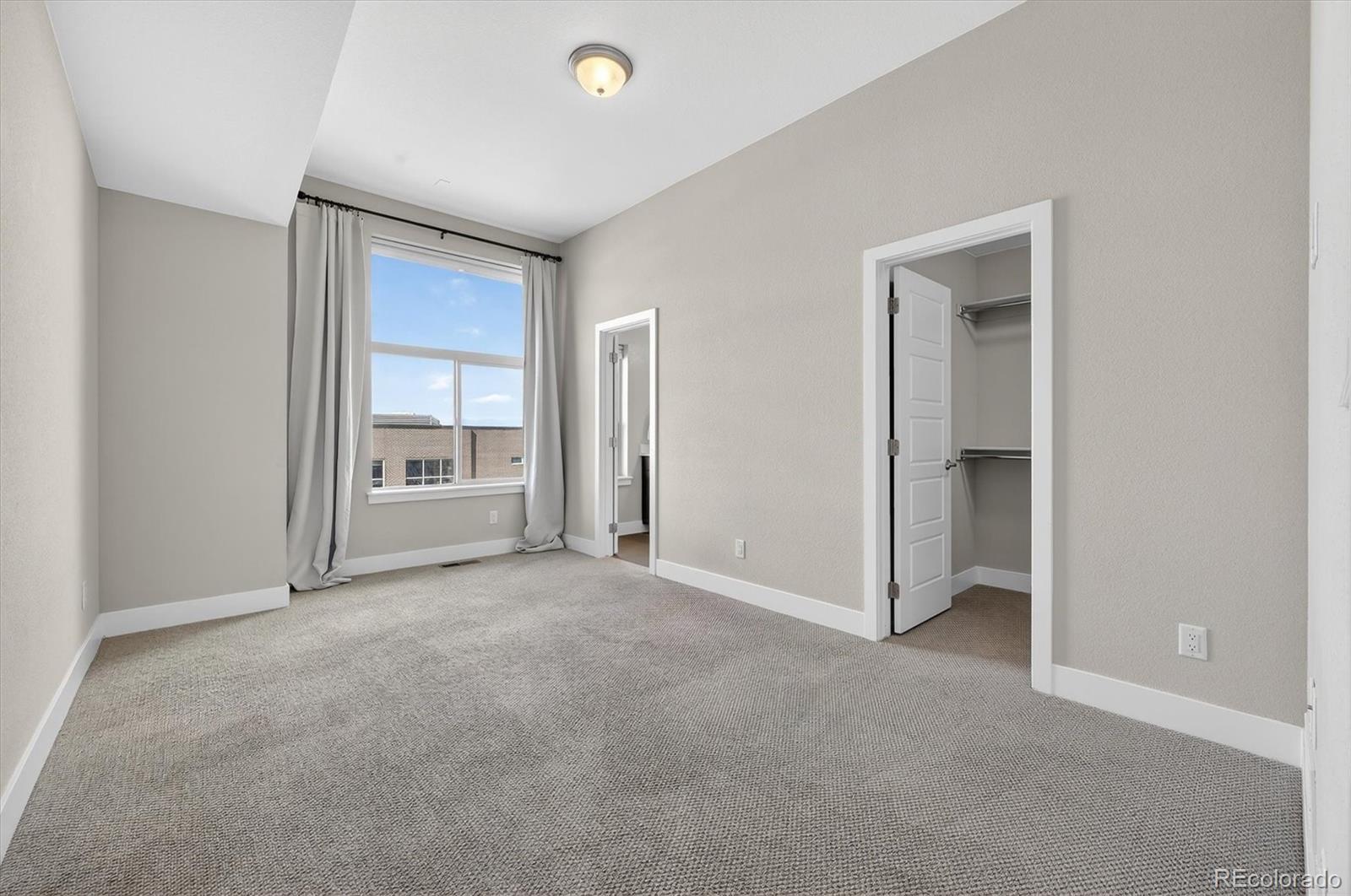 5686 Galena Street Denver CO 80238