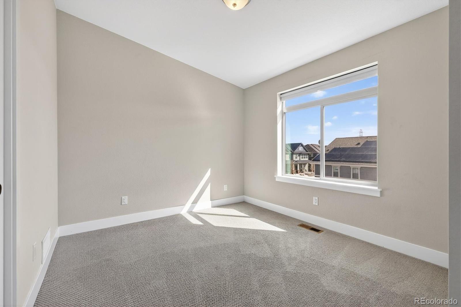 5686 Galena Street Denver CO 80238