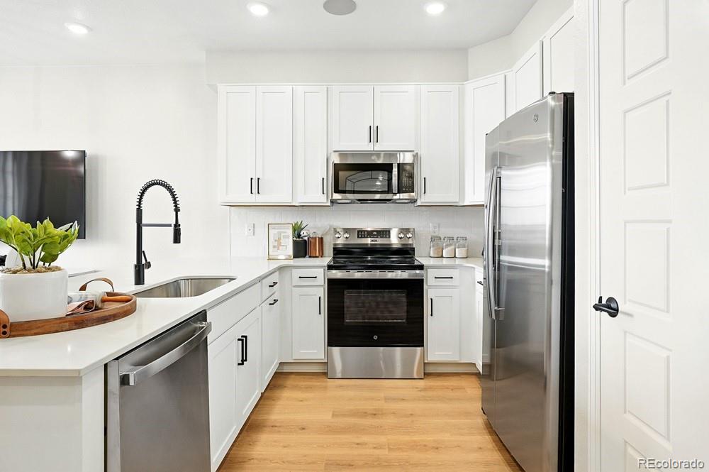 6820 Parterre Parkway N Thornton CO 80602