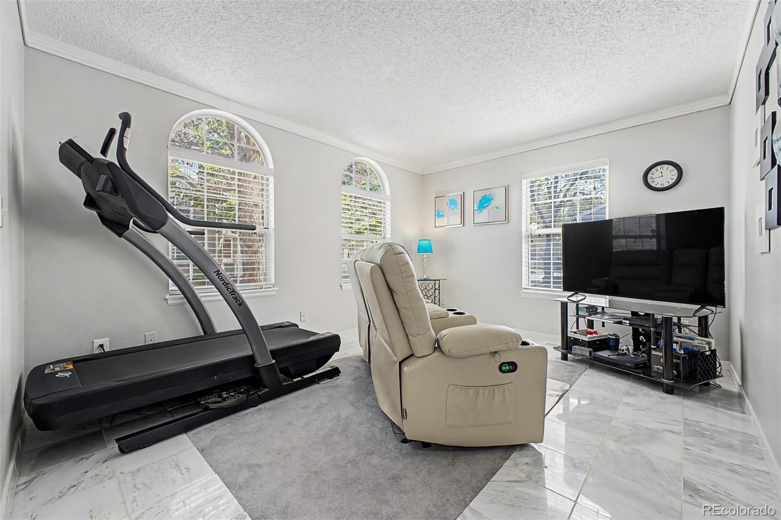 5868 W Asbury Place Lakewood CO 80227