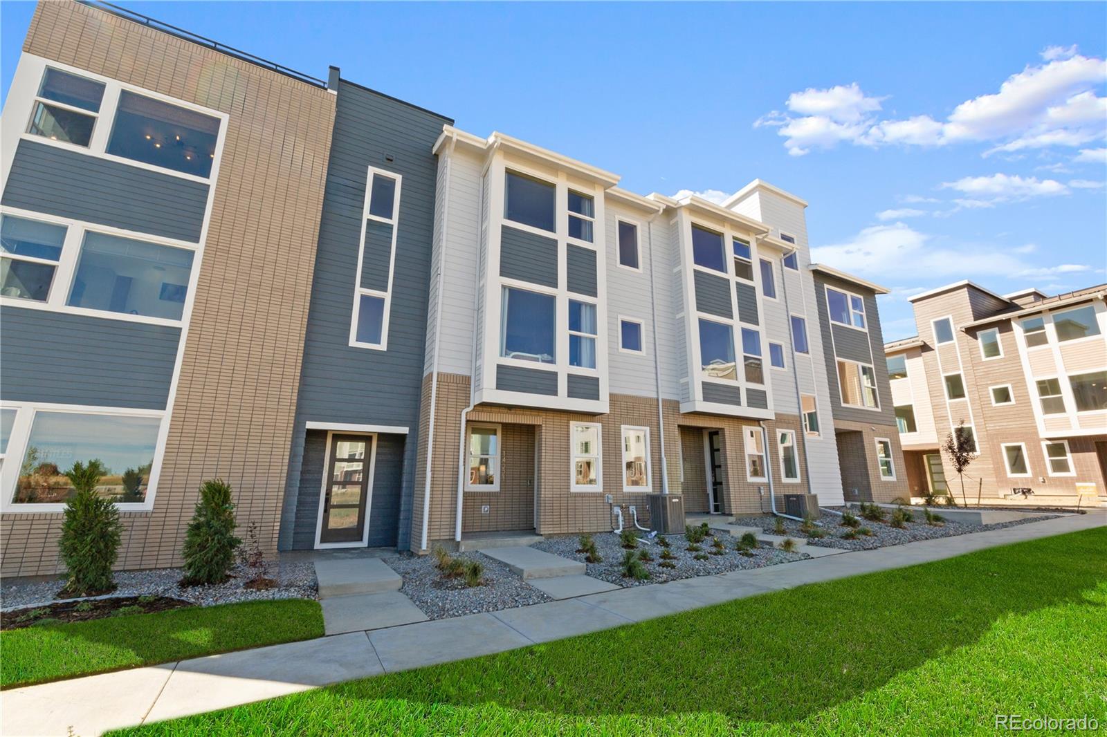 14223 Currant Street Broomfield CO 80020