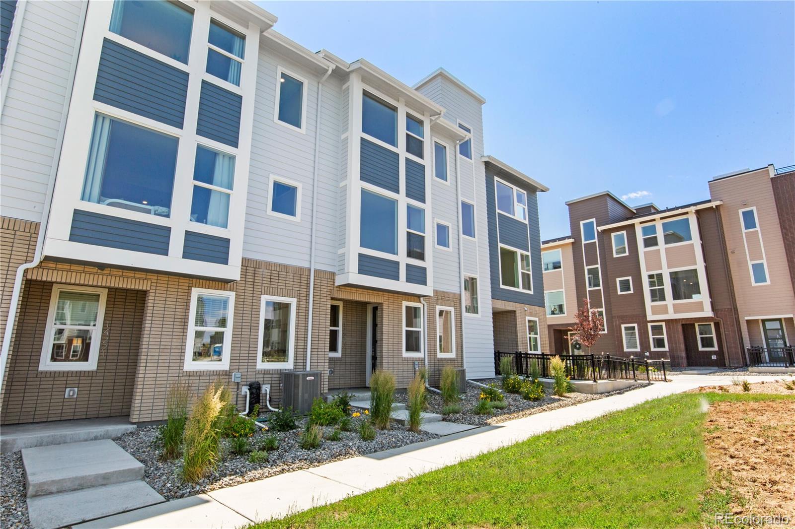 14223 Currant Street Broomfield CO 80020