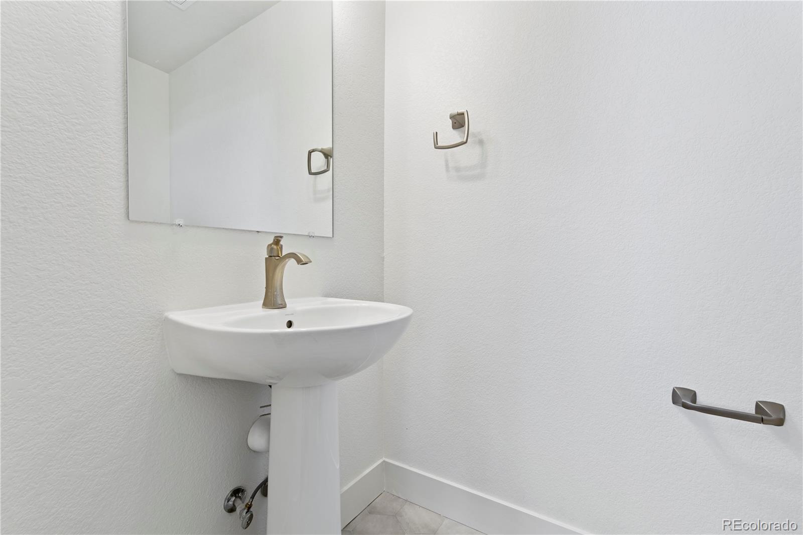 14223 Currant Street Broomfield CO 80020