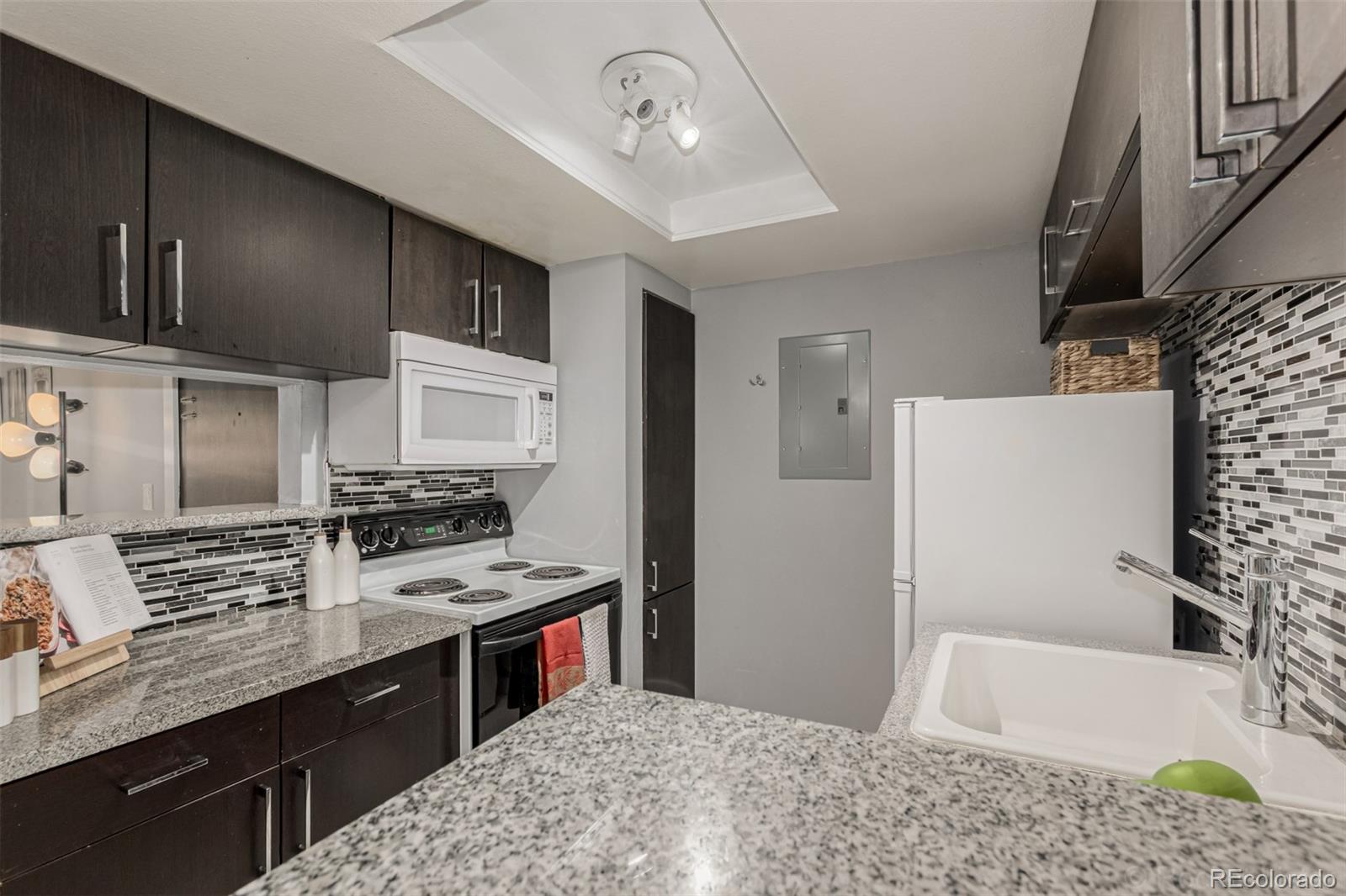 1863 S Pitkin Circle Aurora CO 80017