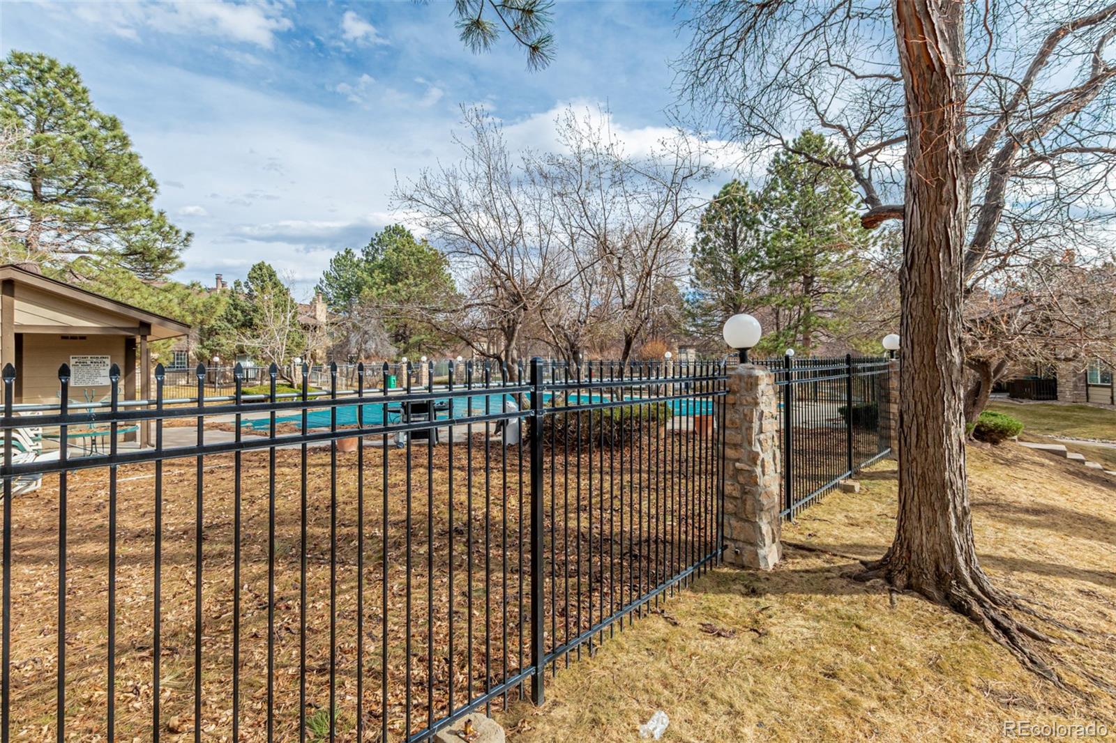 1863 S Pitkin Circle Aurora CO 80017