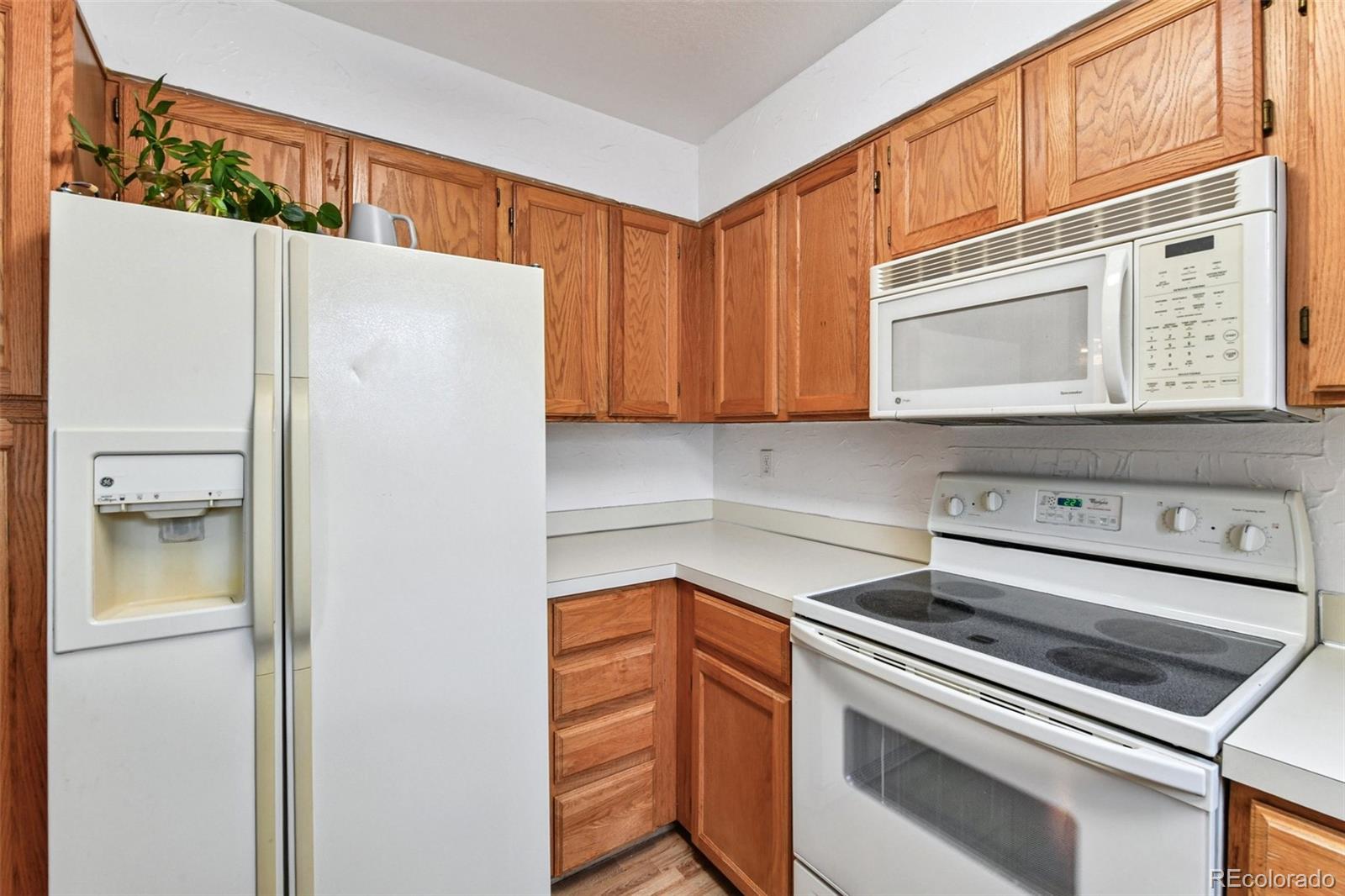 5732 W Atlantic Place Lakewood CO 80227