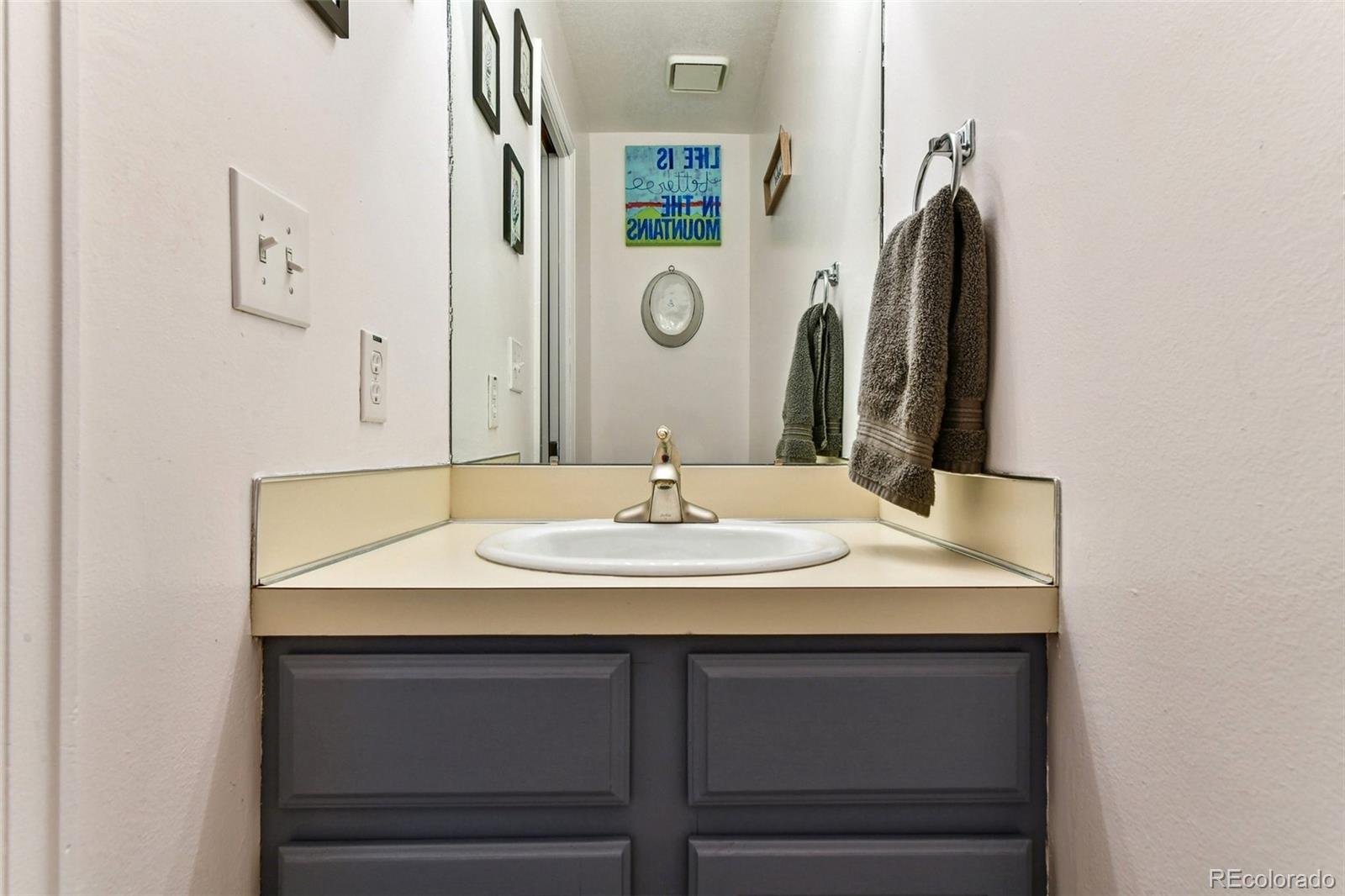 5732 W Atlantic Place Lakewood CO 80227