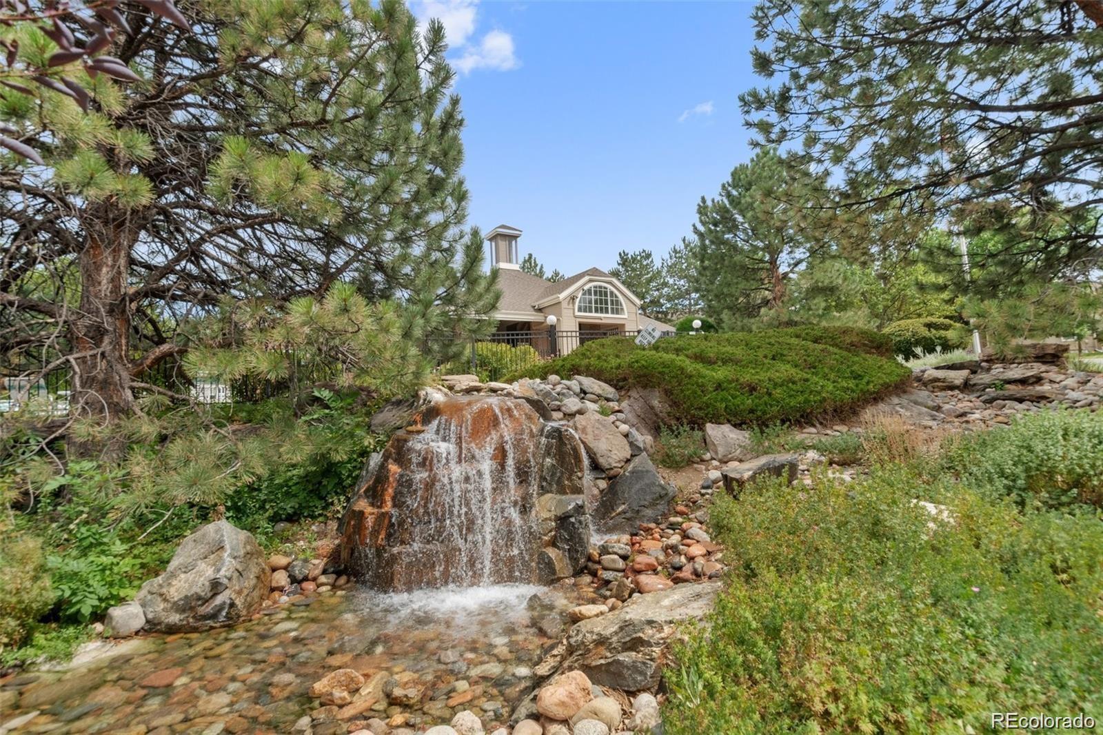 5732 W Atlantic Place Lakewood CO 80227
