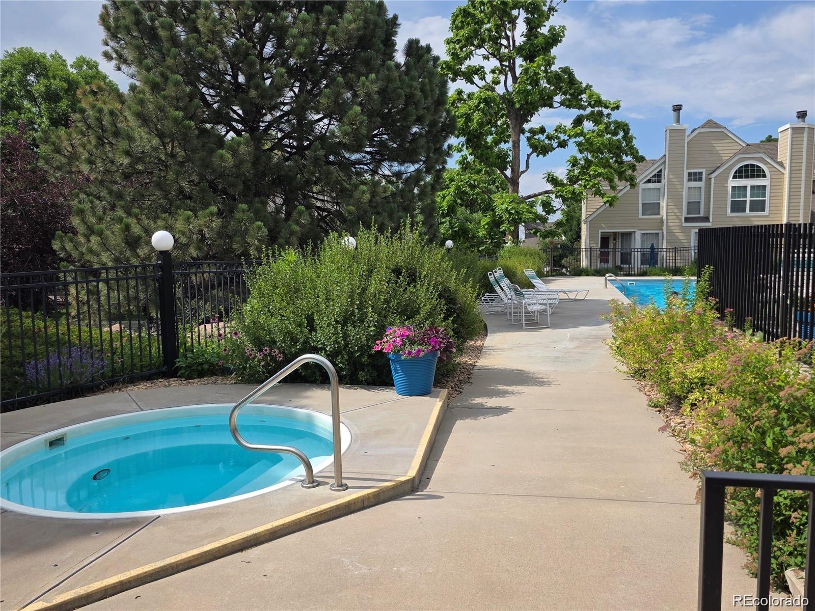 5732 W Atlantic Place Lakewood CO 80227