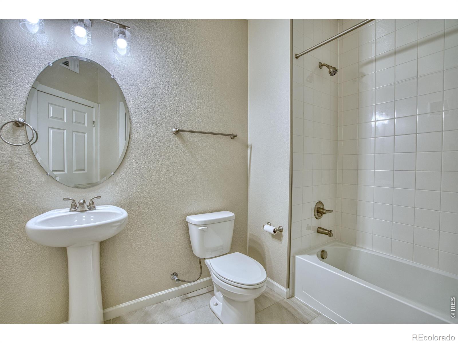2417 Calais Drive Longmont CO 80504