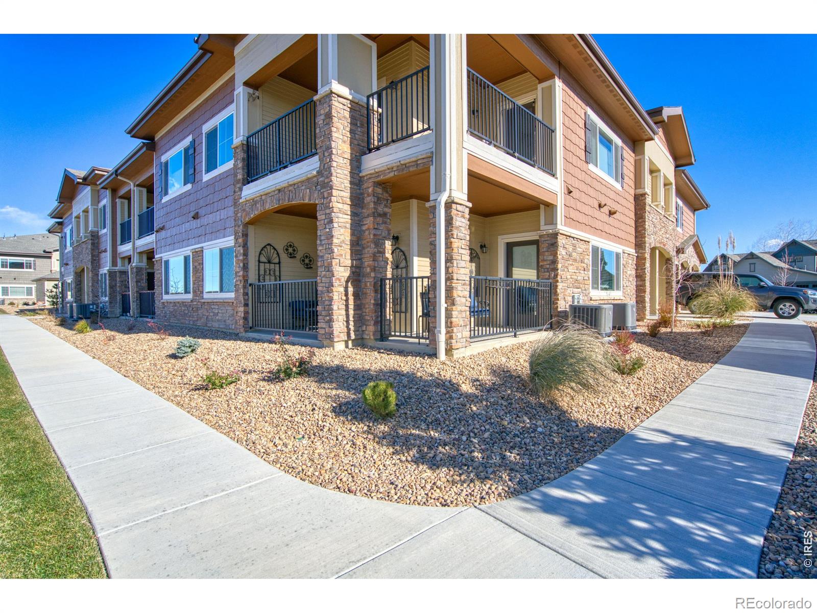 2417 Calais Drive Longmont CO 80504
