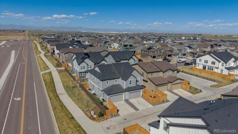608 N Bersshine Court Aurora CO 80137