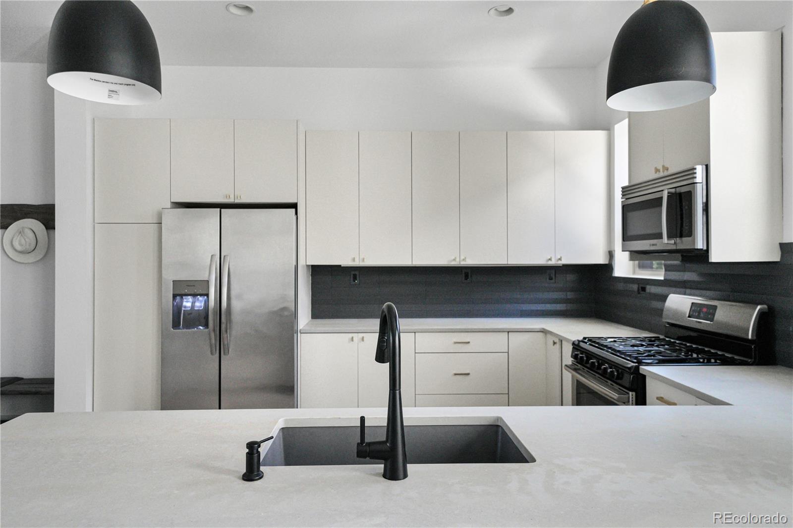 5043 Valentia Street Denver CO 80238