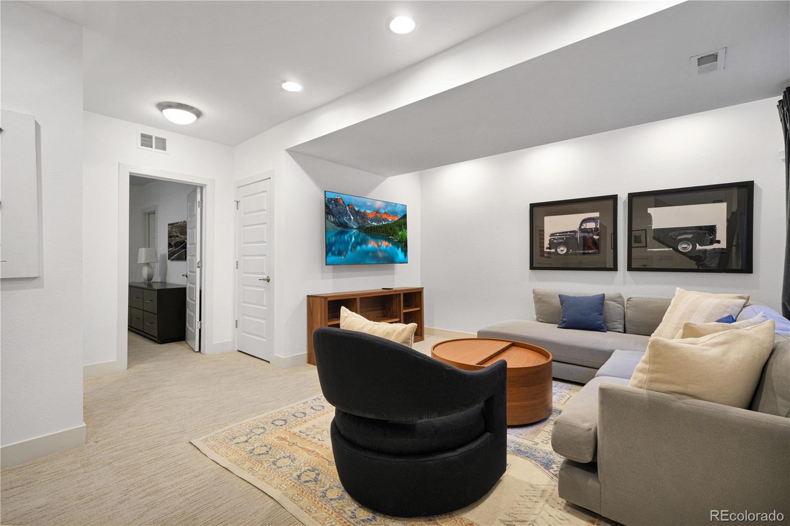 5043 Valentia Street Denver CO 80238