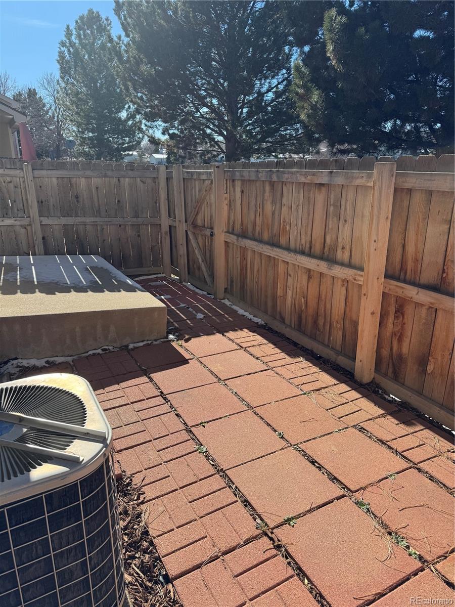 1127 S Ventura Circle Aurora CO 80017