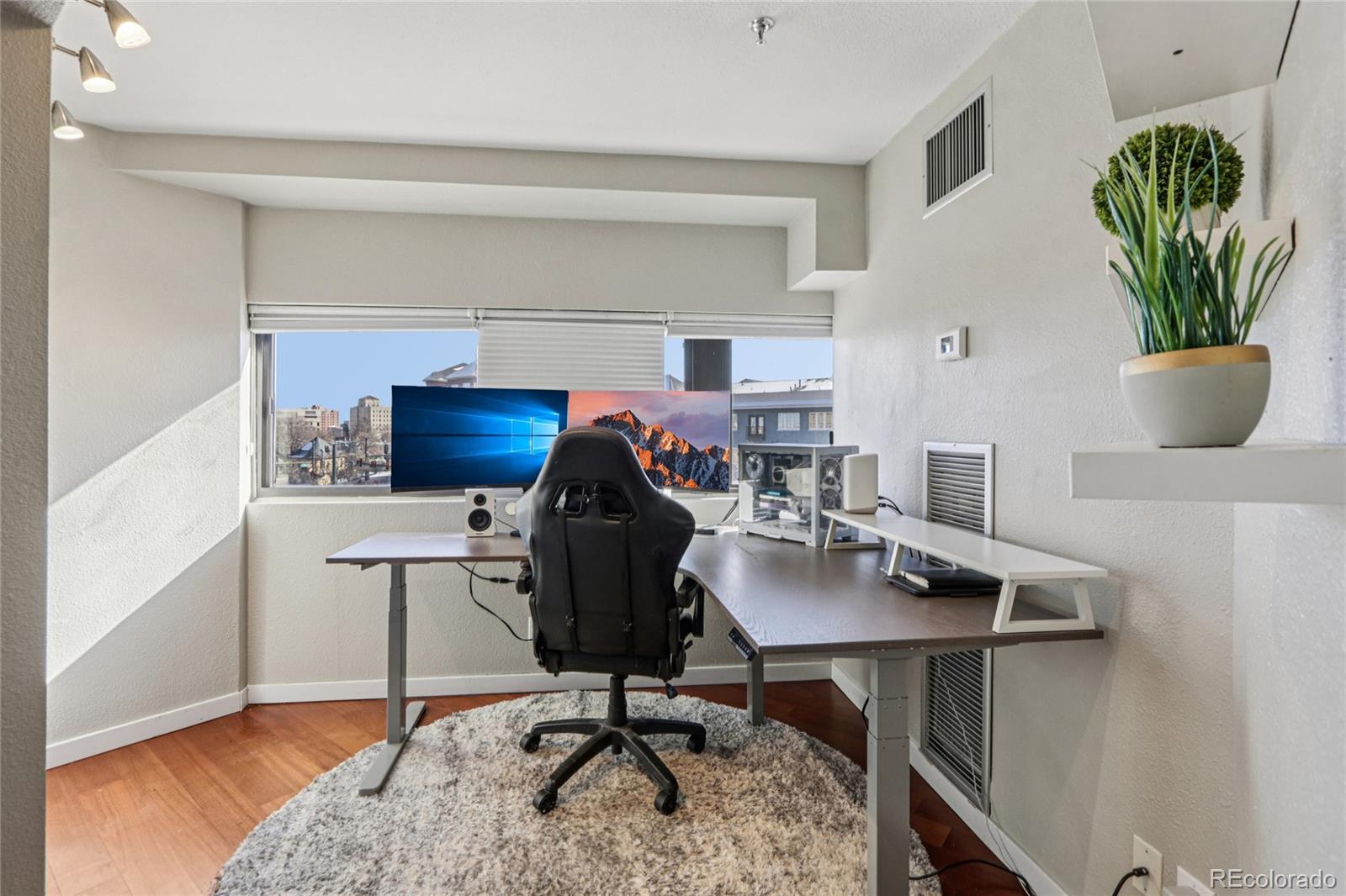100 Park Avenue W Denver CO 80205