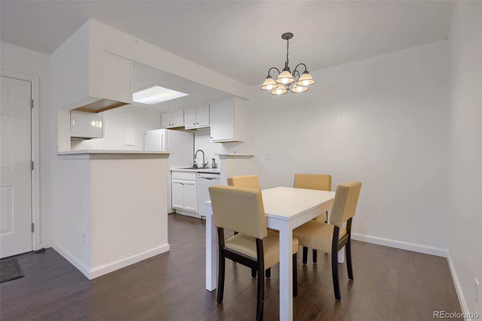 10273 E Peakview Avenue Englewood CO 80111