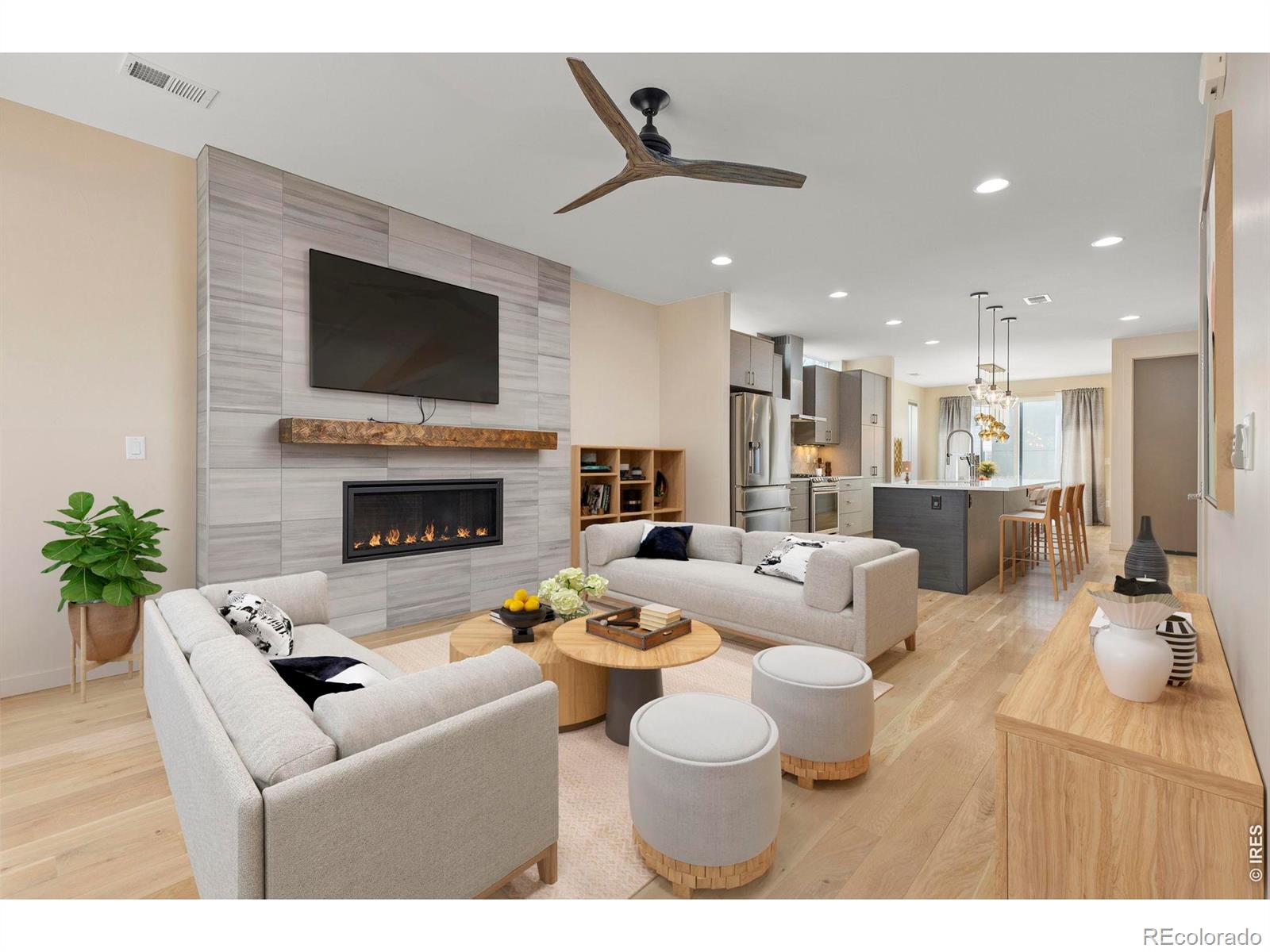 1318 Perry Street Denver CO 80204