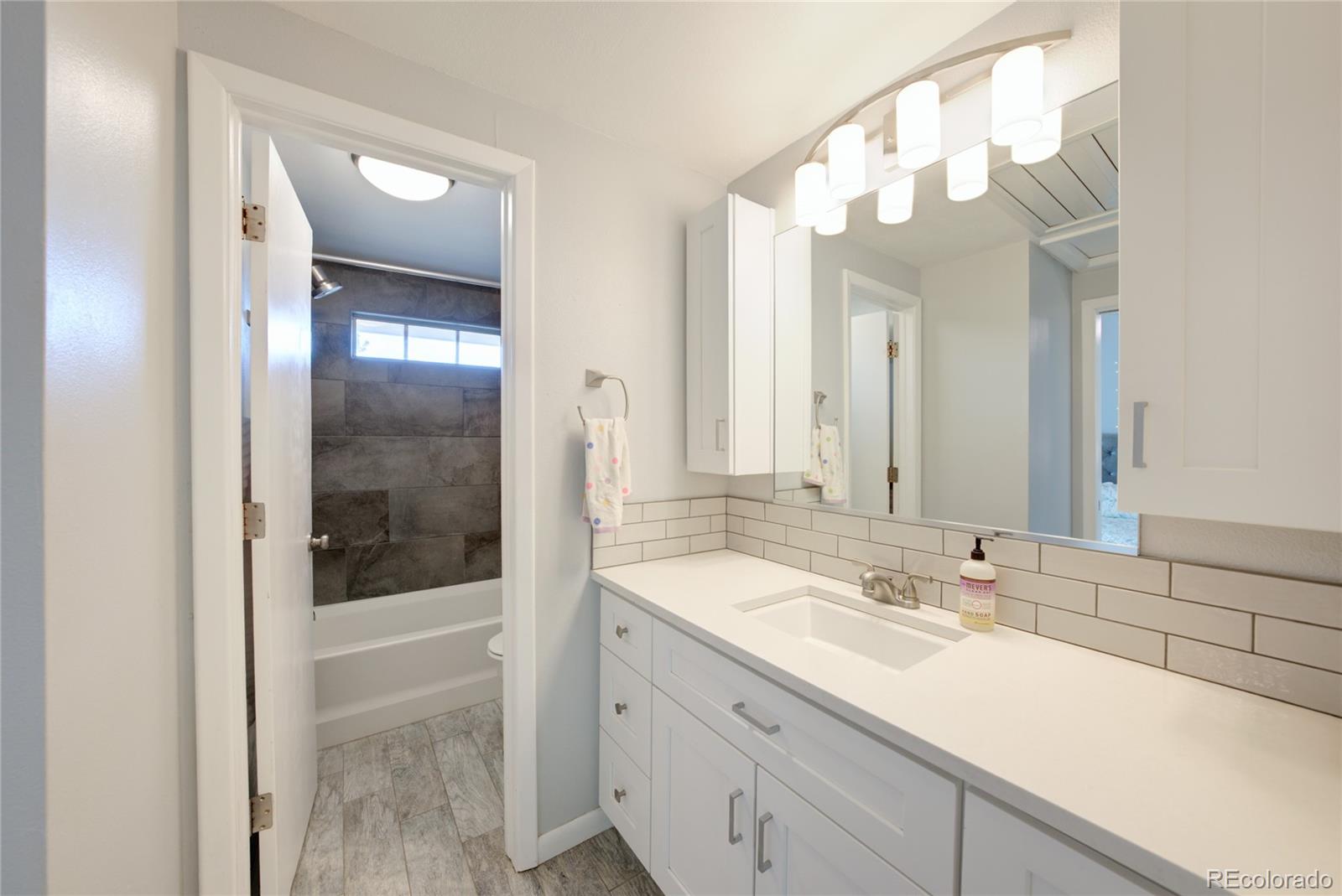 2020 S Hannibal Way Aurora CO 80013