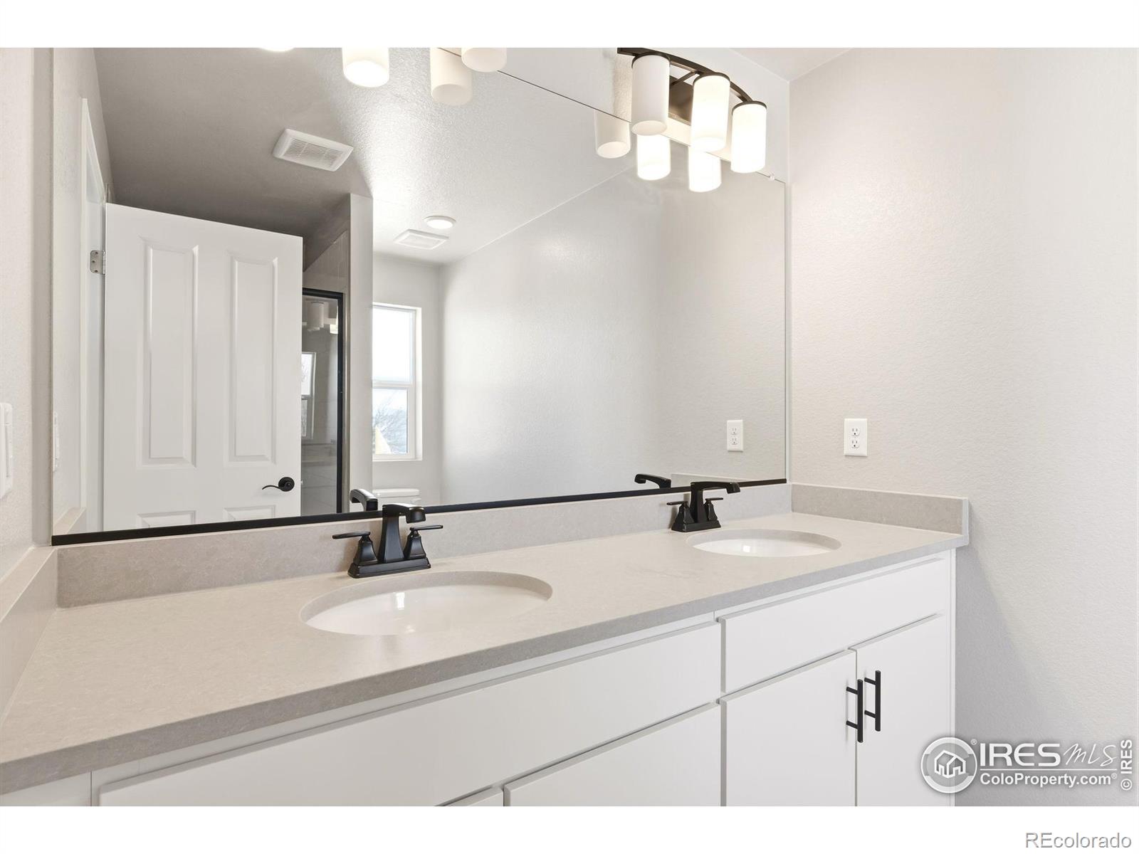 2463 Harlequin Place Johnstown CO 80534