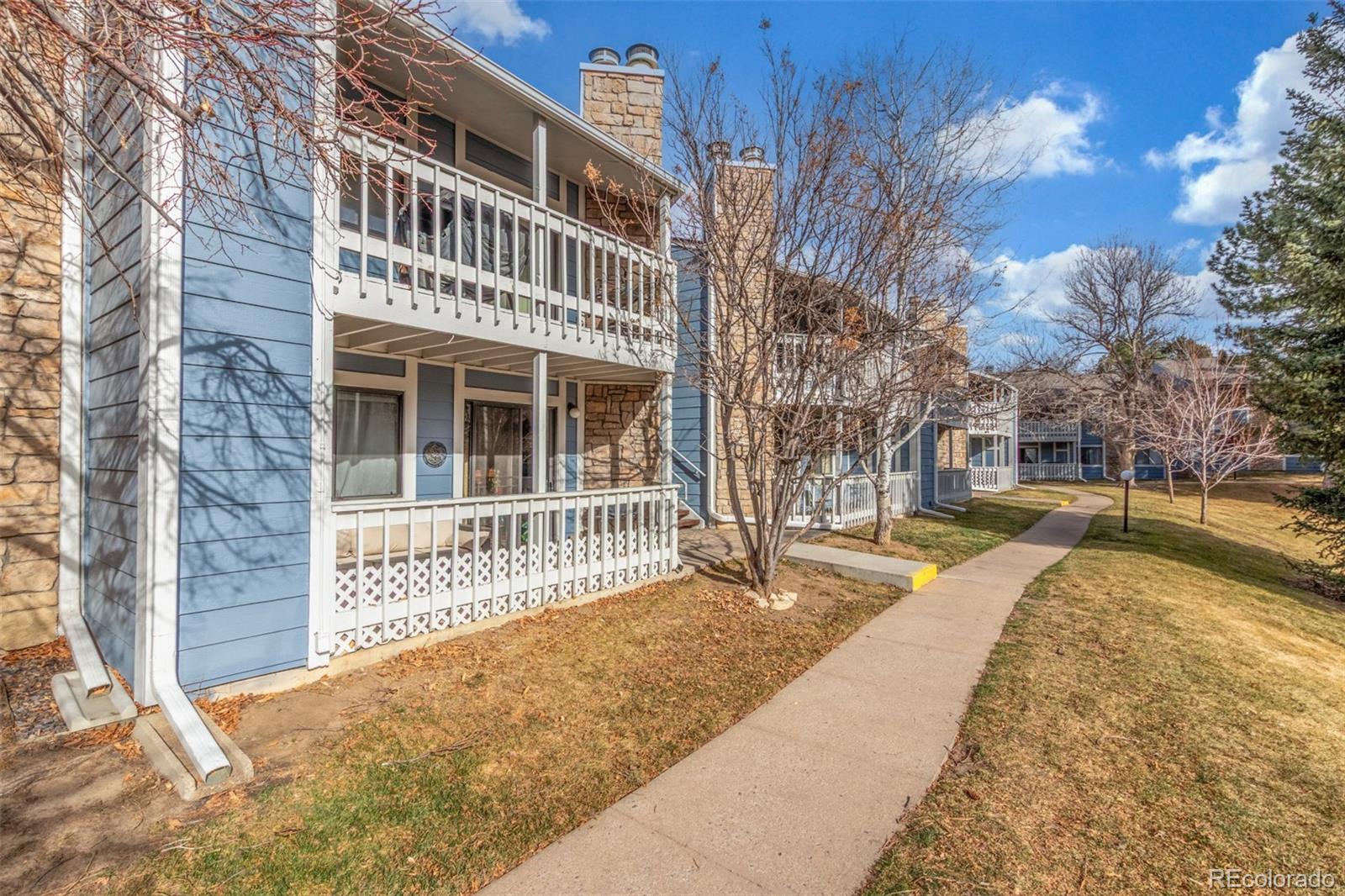 8335 Fairmount Drive Denver CO 80247