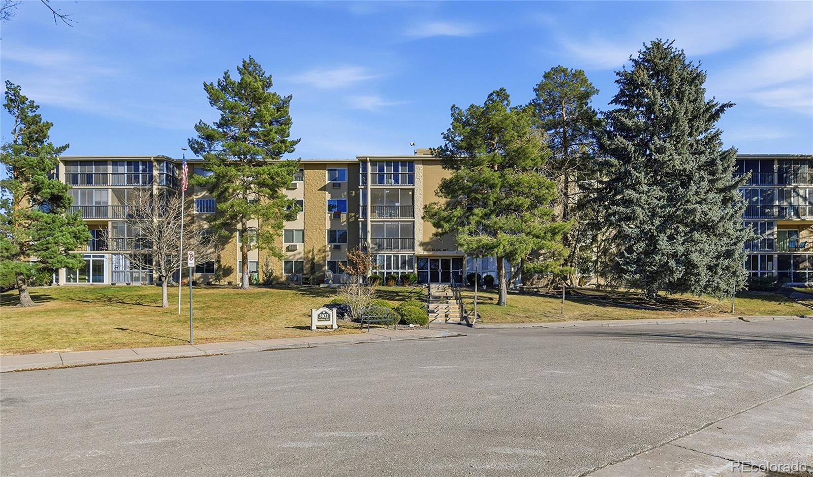 3022 S Wheeling Way Aurora CO 80014