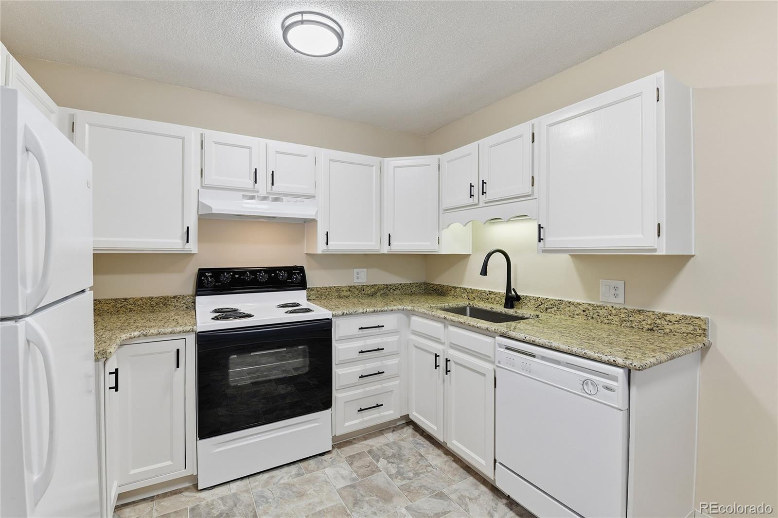 3022 S Wheeling Way Aurora CO 80014