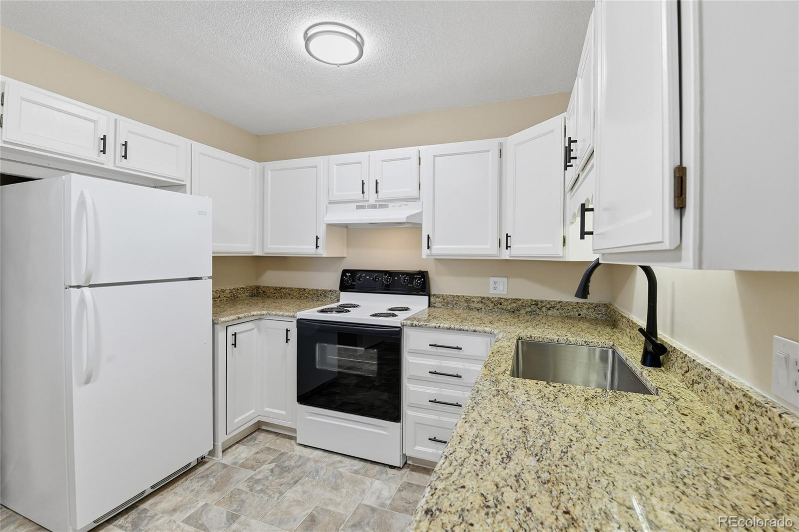 3022 S Wheeling Way Aurora CO 80014
