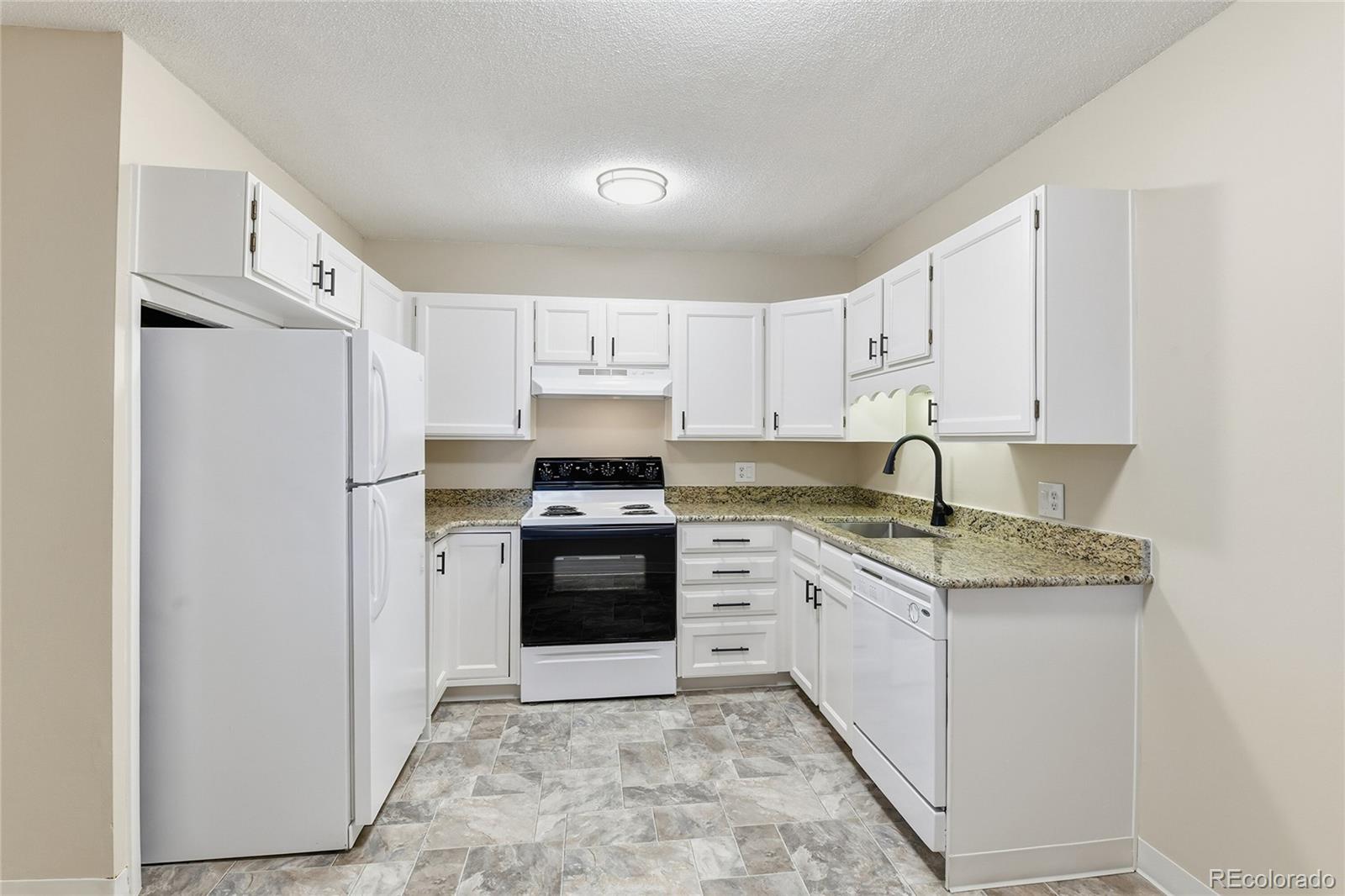 3022 S Wheeling Way Aurora CO 80014