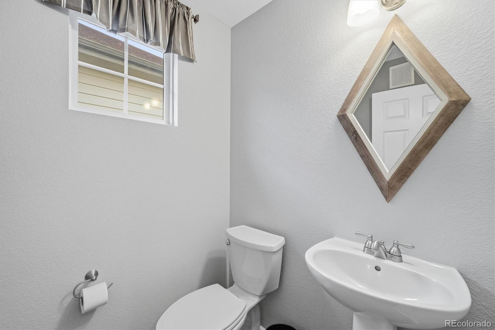 22353 E Heritage Parkway Aurora CO 80016