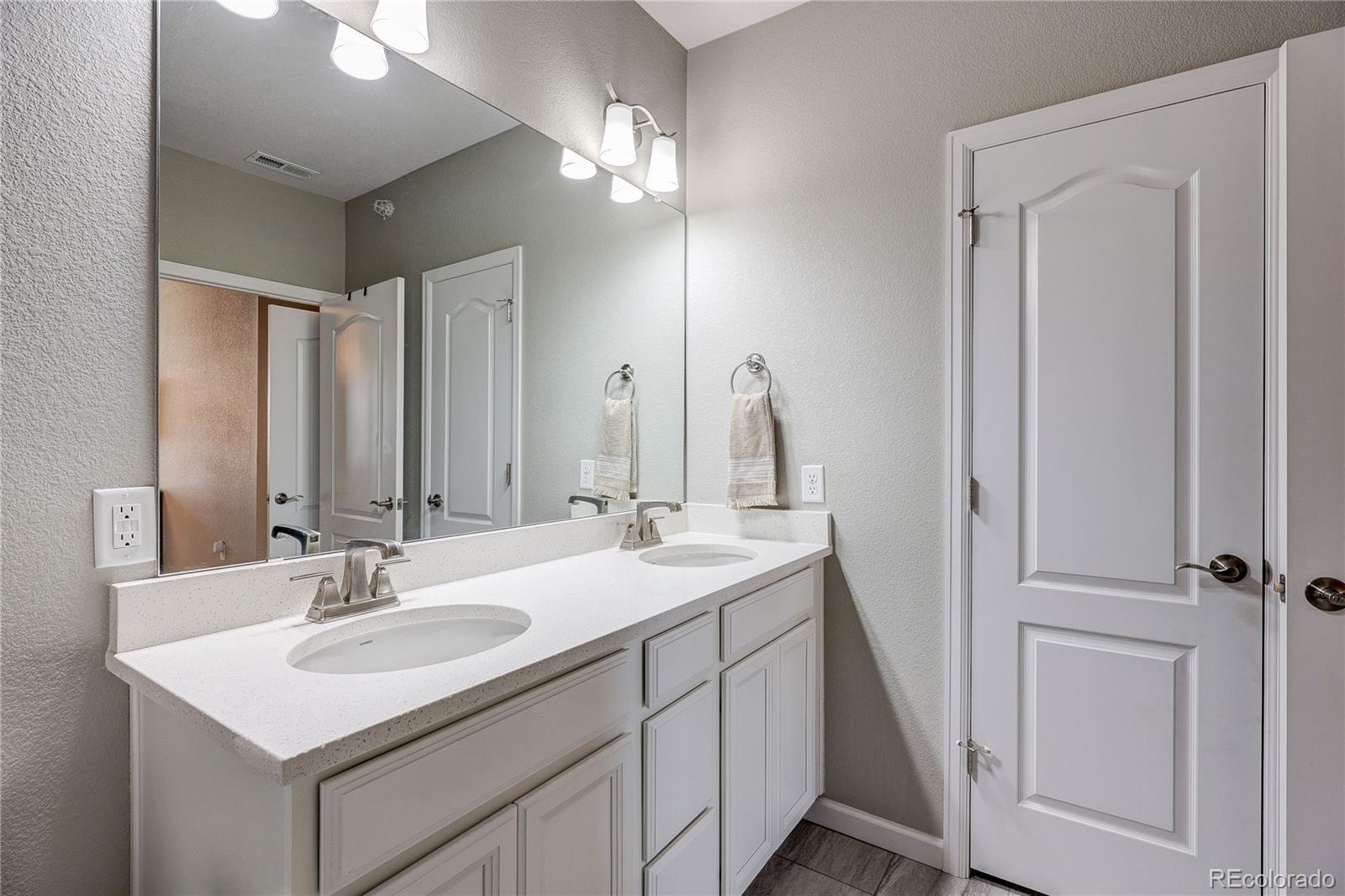 4777 Copeland Circle Highlands Ranch CO 80126