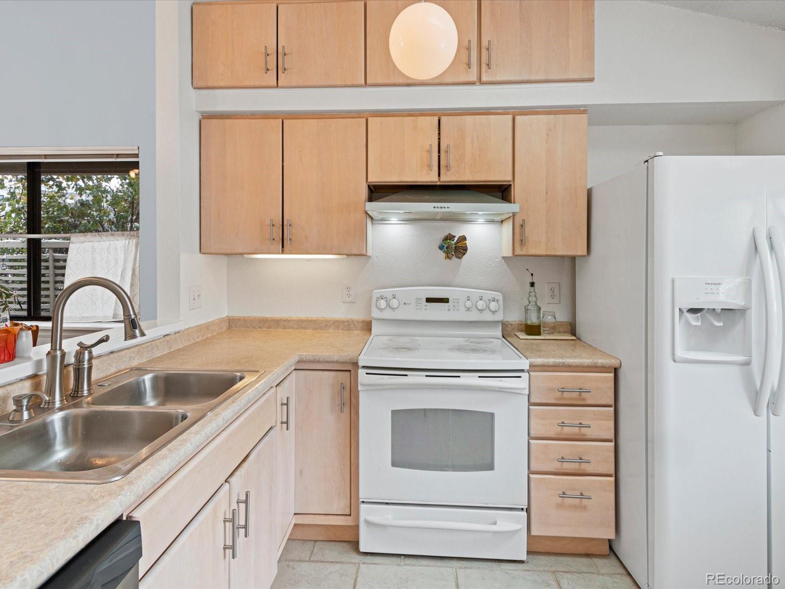 4009 Wonderland Hill Avenue Boulder CO 80304