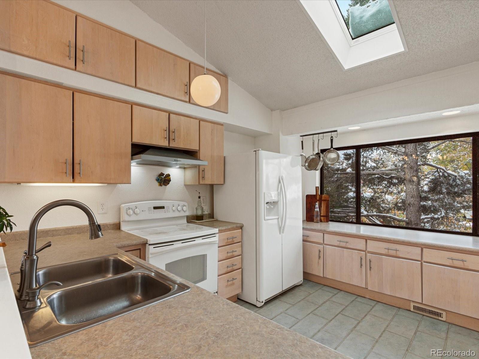 4009 Wonderland Hill Avenue Boulder CO 80304