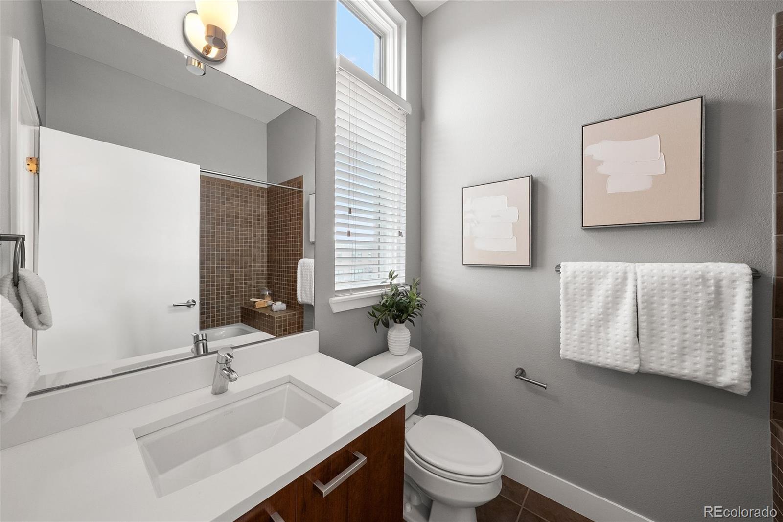 2515 Larimer Street Denver CO 80205