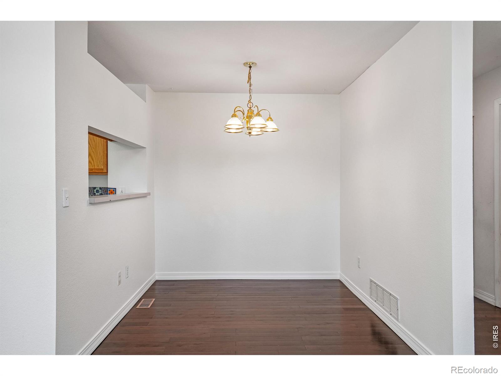 1419 Red Mountain Drive Longmont CO 80504