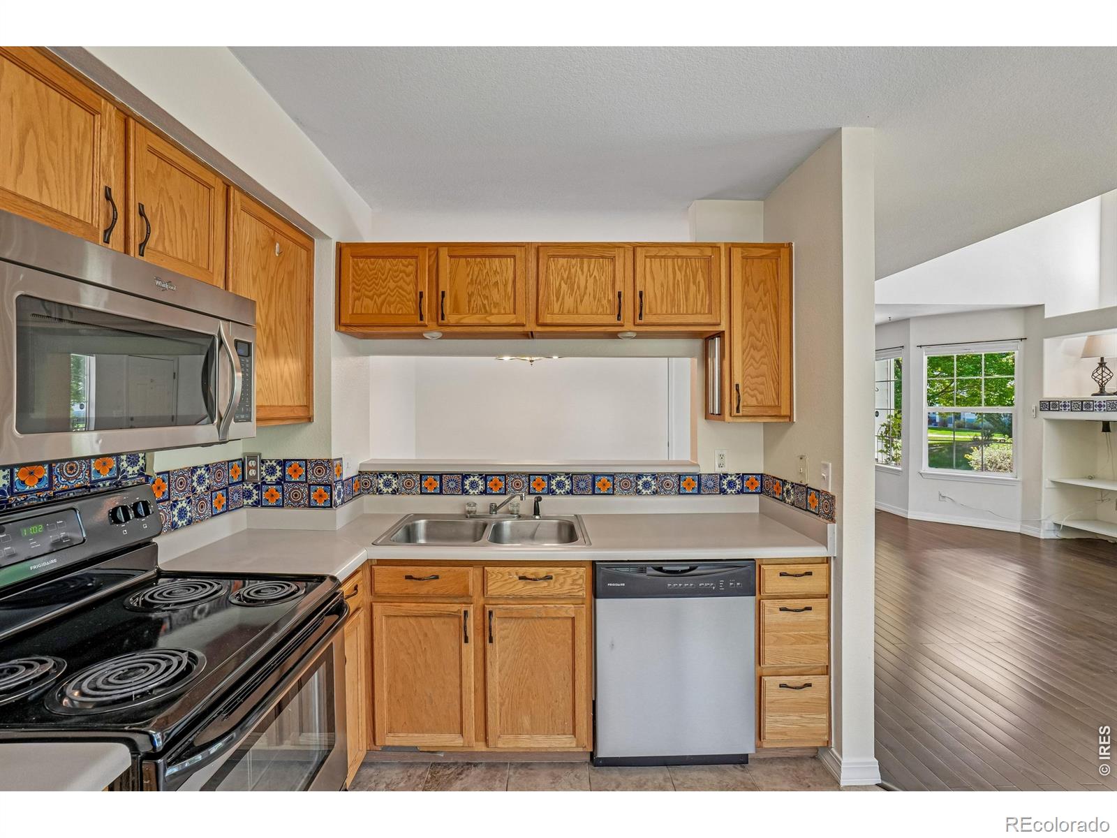 1419 Red Mountain Drive Longmont CO 80504