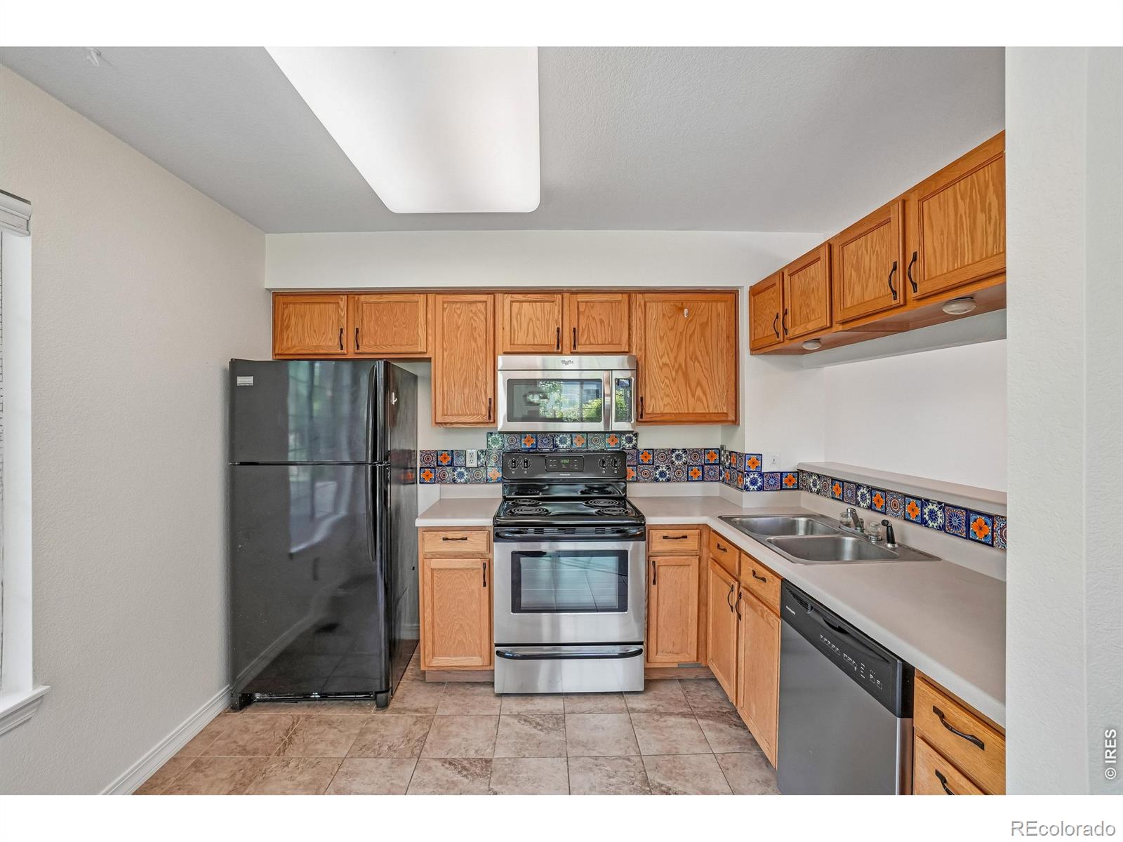 1419 Red Mountain Drive Longmont CO 80504