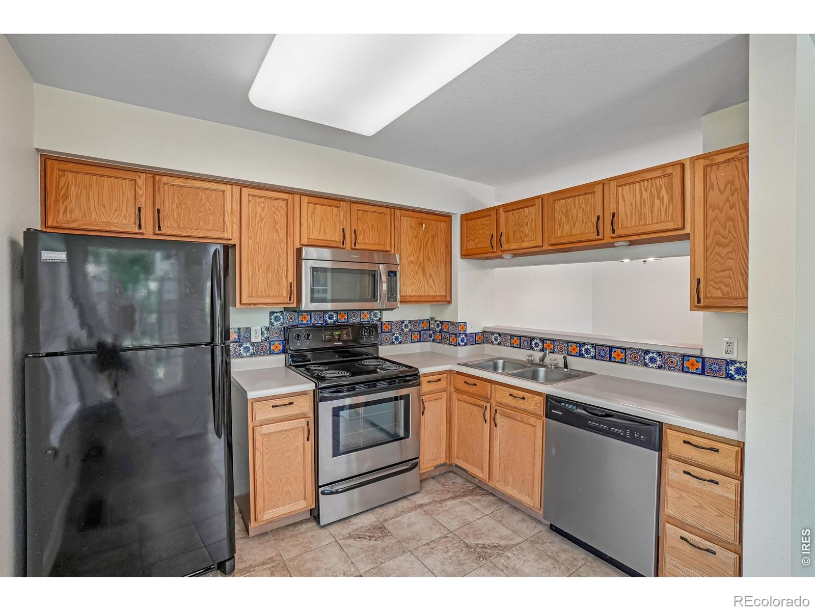 1419 Red Mountain Drive Longmont CO 80504