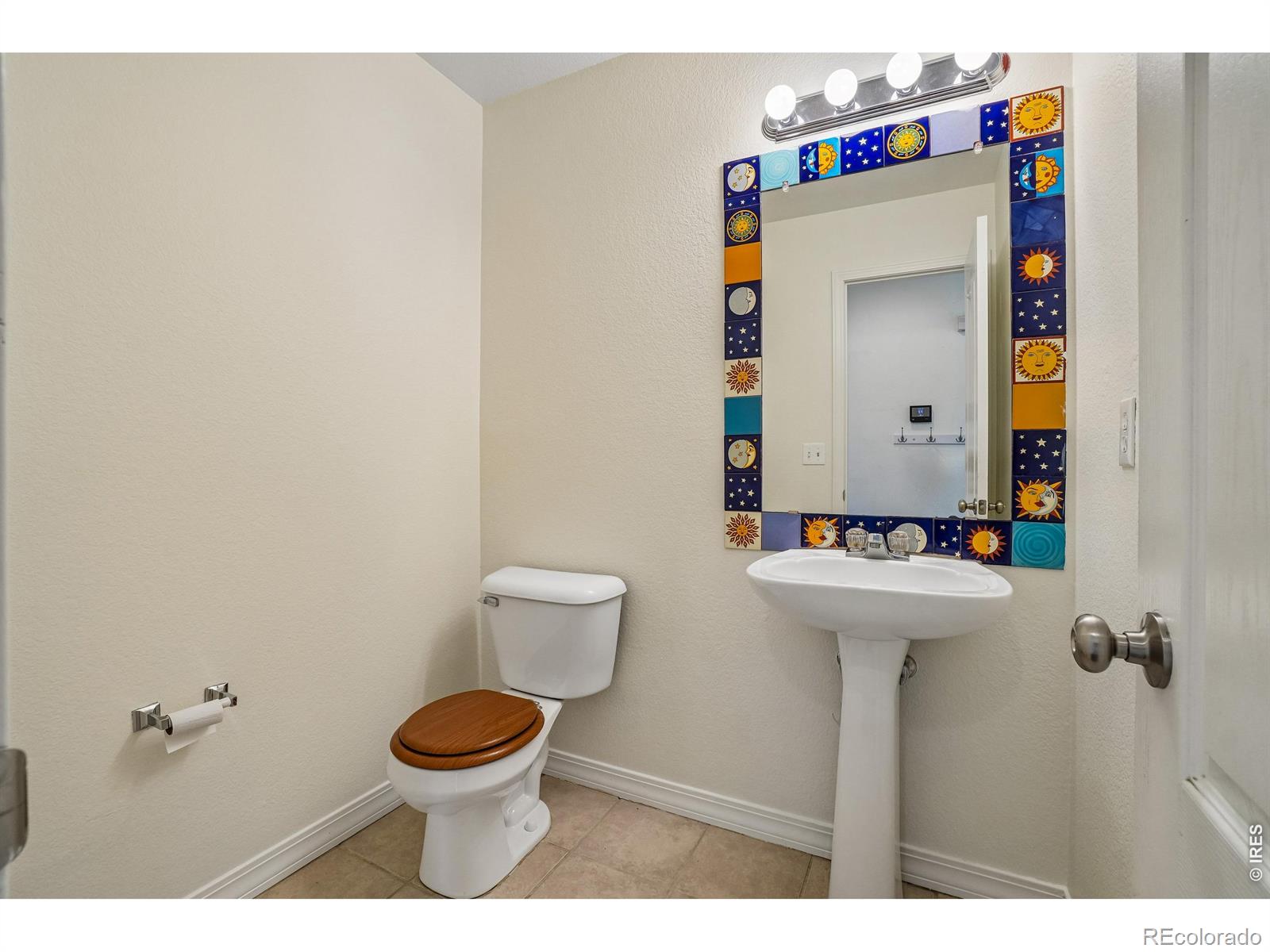 1419 Red Mountain Drive Longmont CO 80504