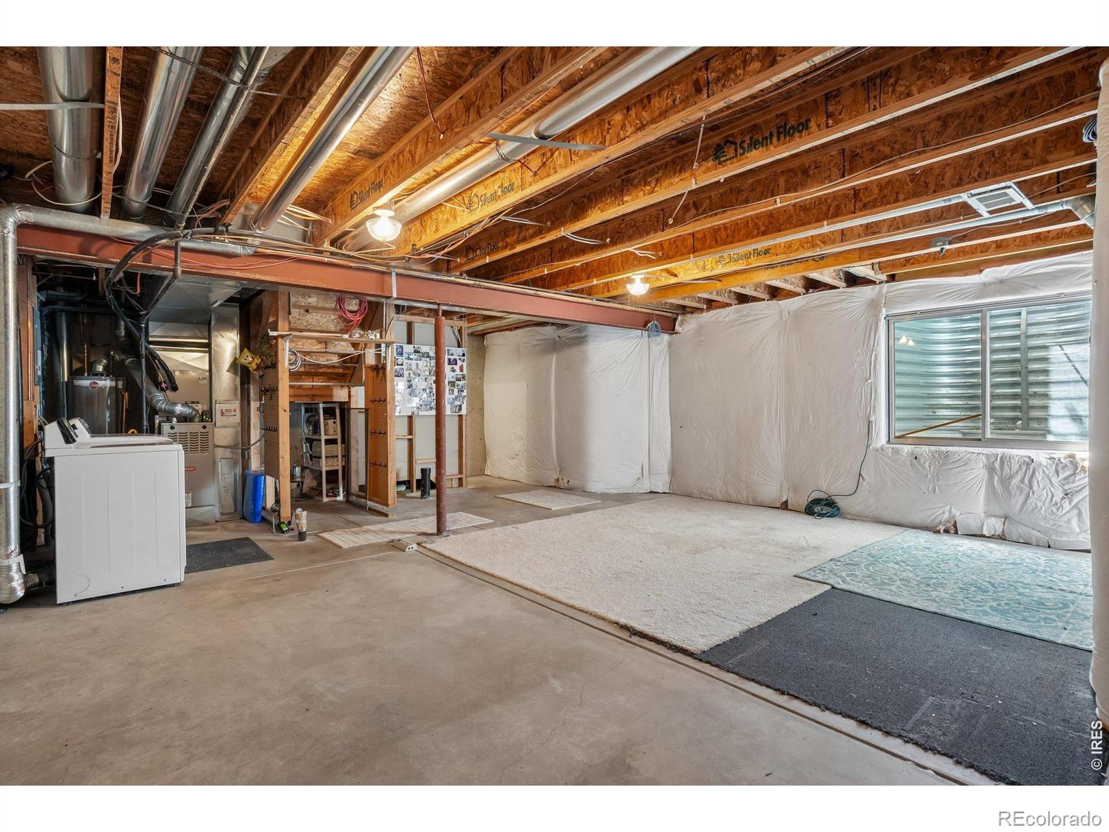 1419 Red Mountain Drive Longmont CO 80504