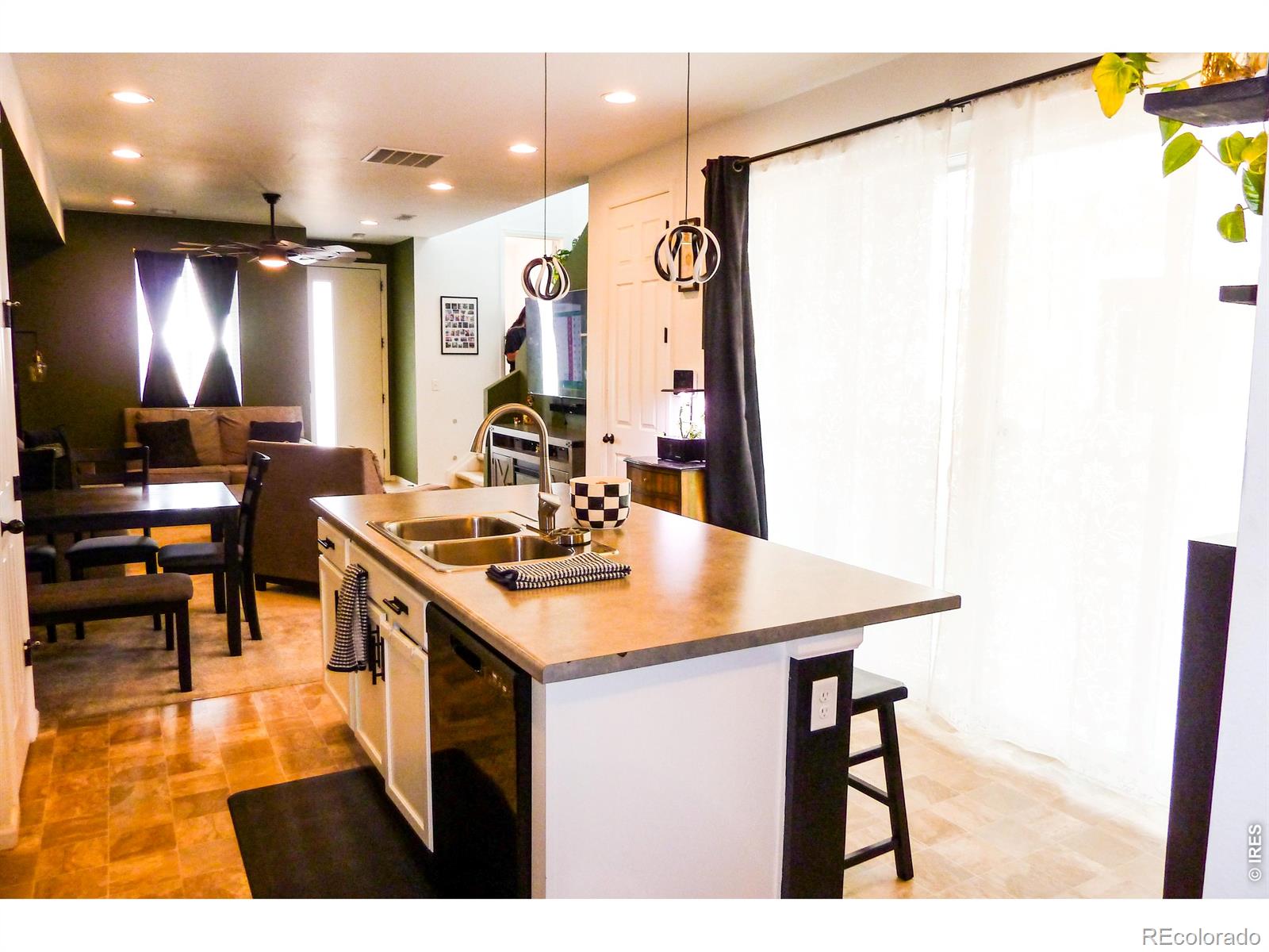 44 N Trussville Street Aurora CO 80018