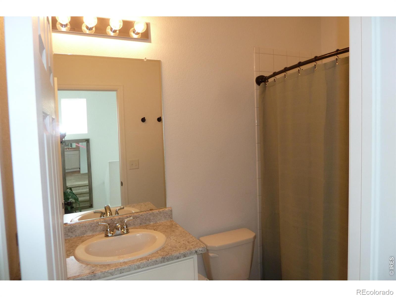 44 N Trussville Street Aurora CO 80018
