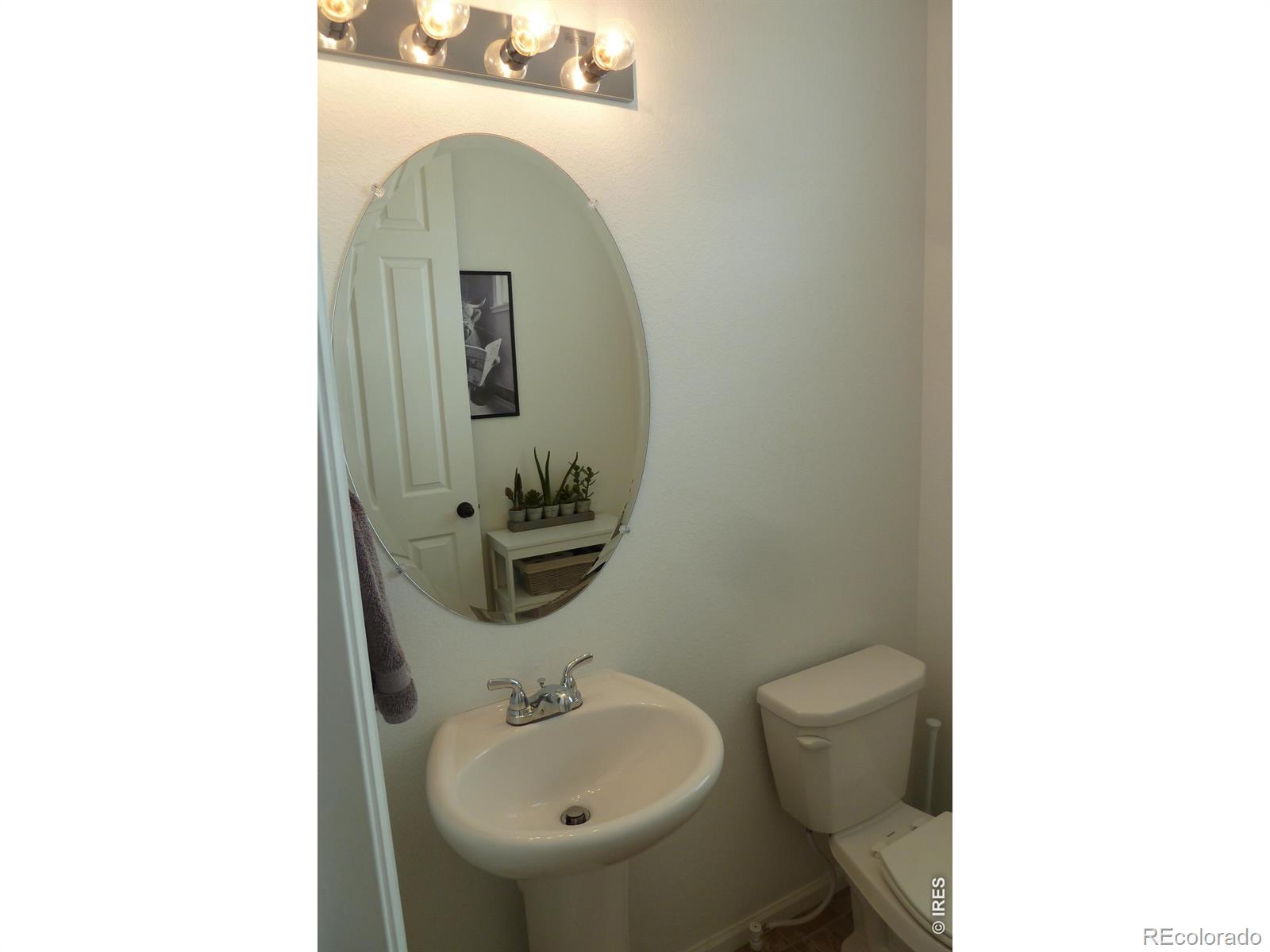 44 N Trussville Street Aurora CO 80018