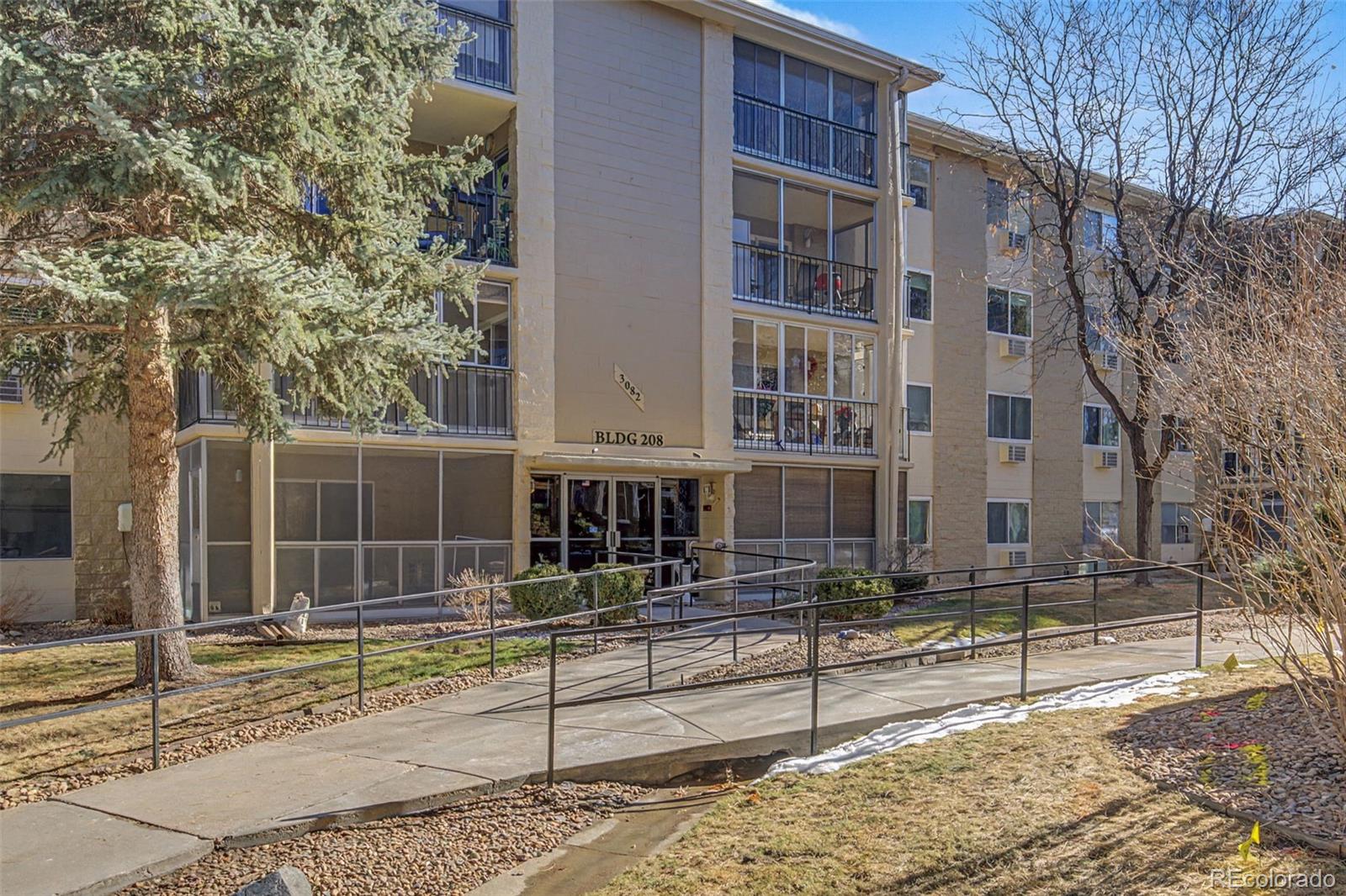 3082 S Wheeling Way Aurora CO 80014