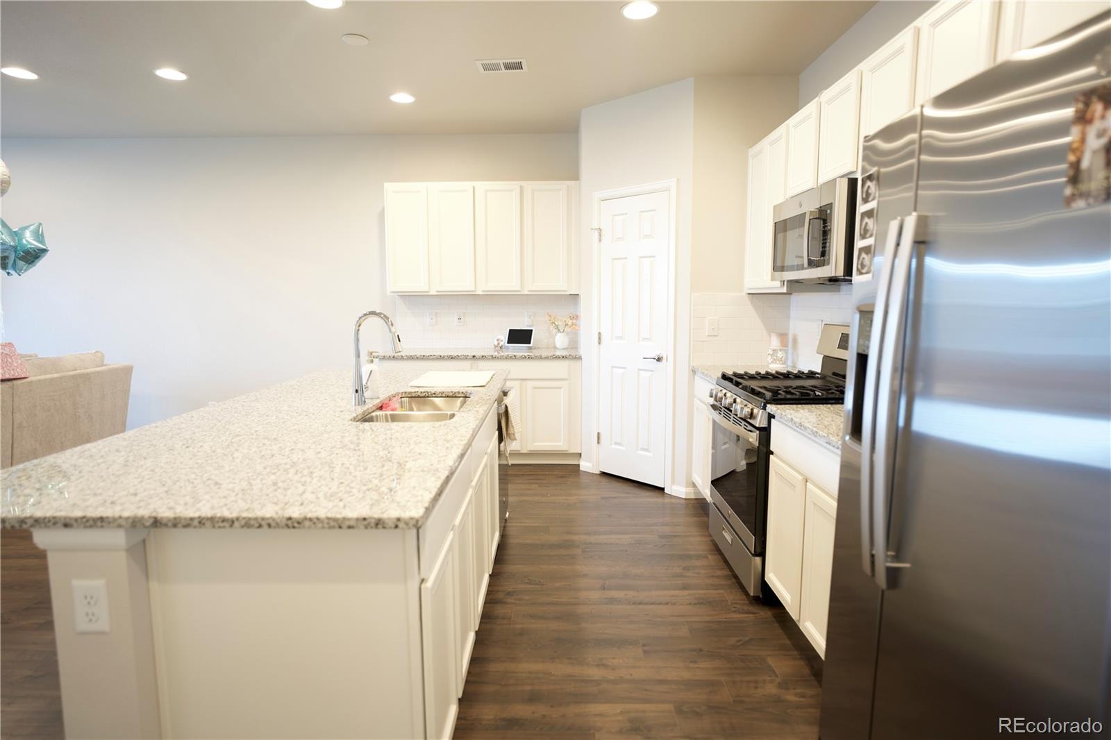 6673 N Ceylon Street Denver CO 80249